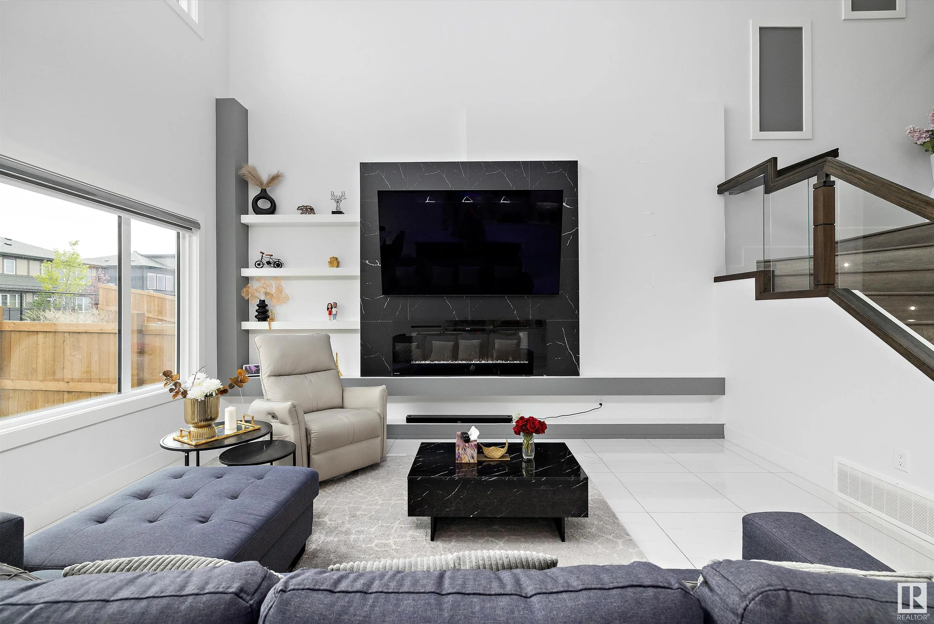 5343 KIMBALL Place