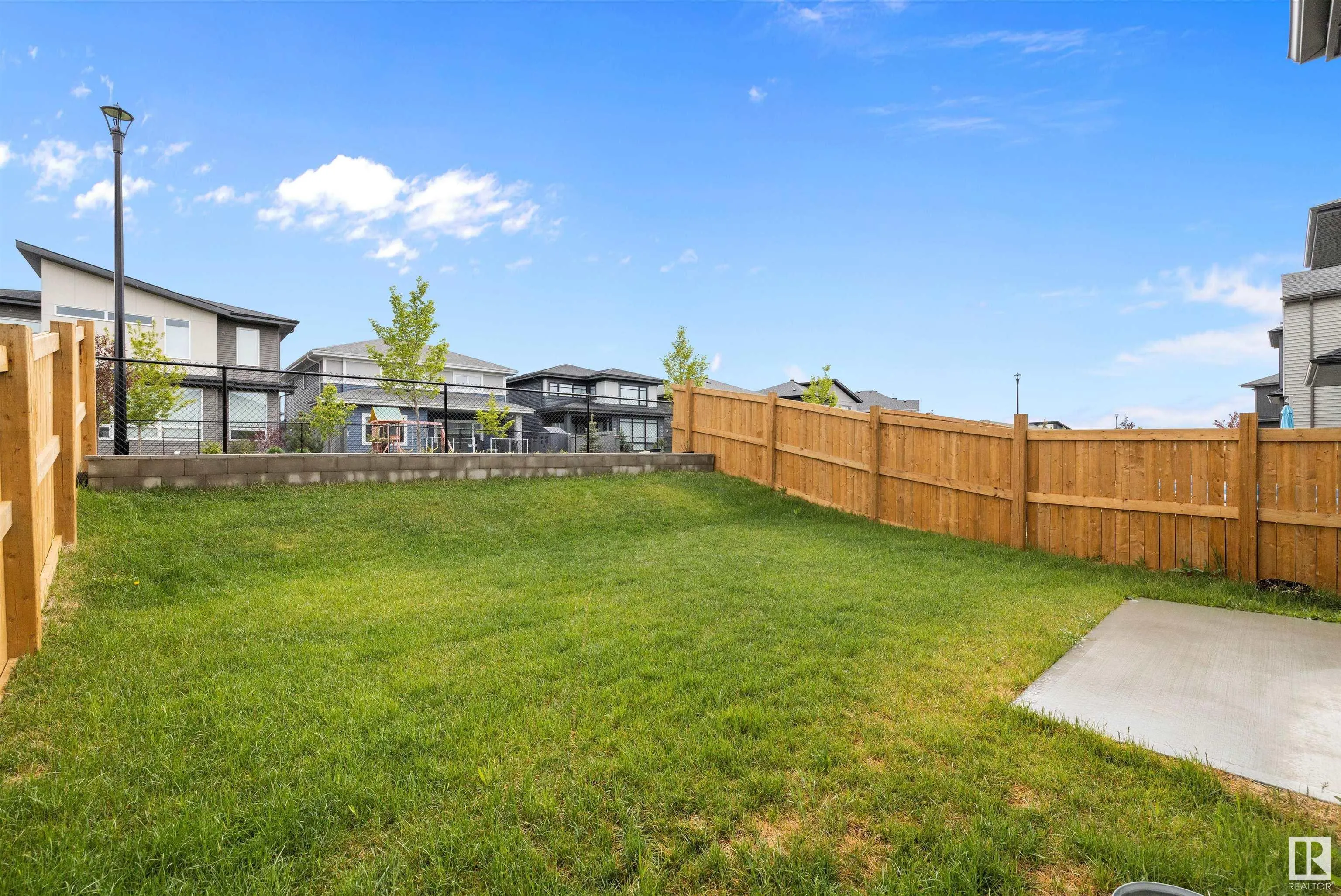 5343 KIMBALL Place