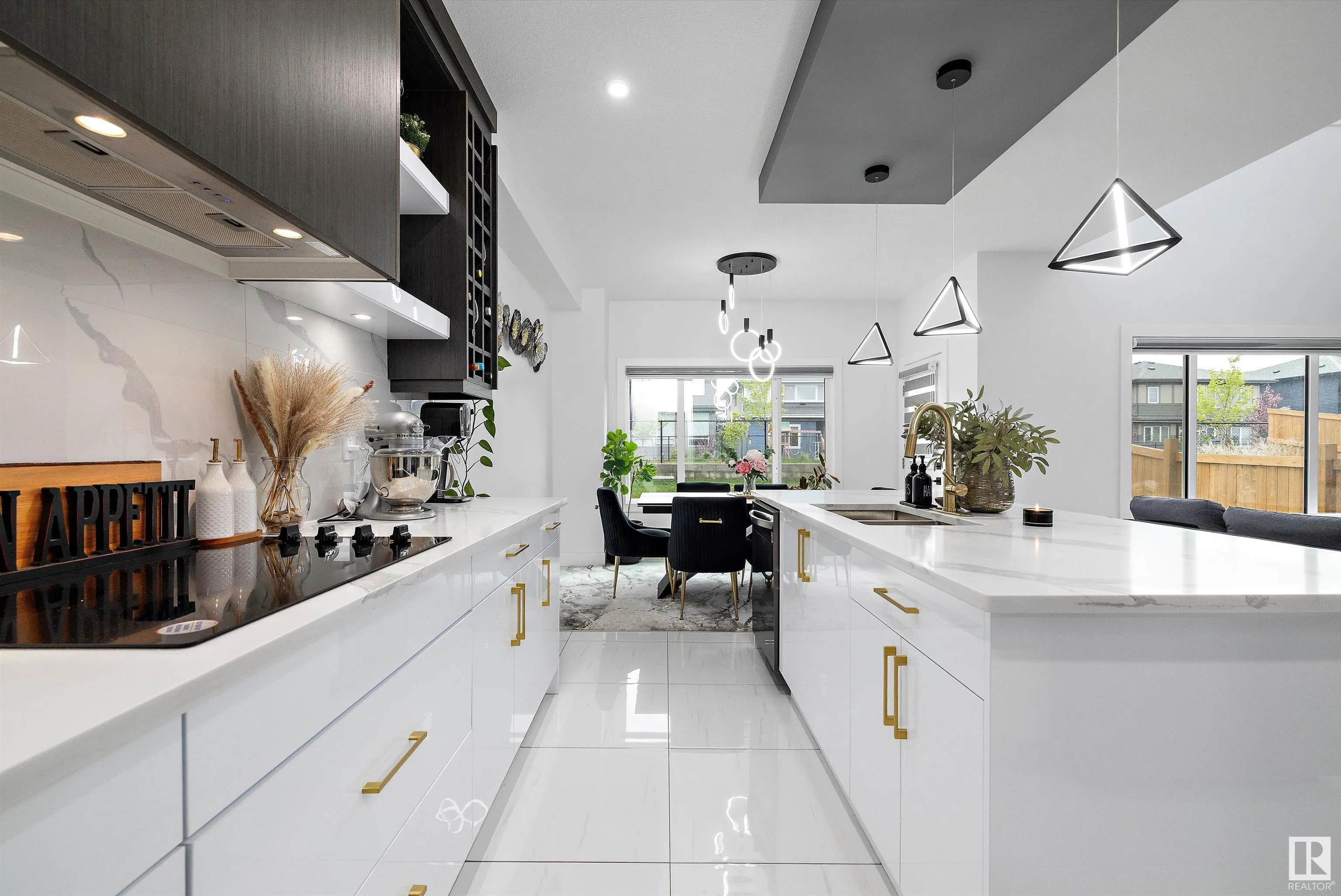 5343 KIMBALL Place