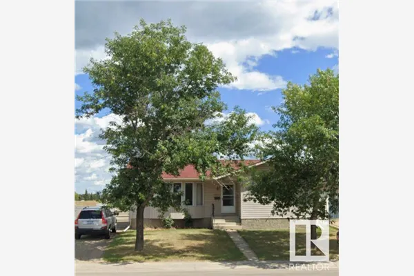 6637 POPLAR Drive