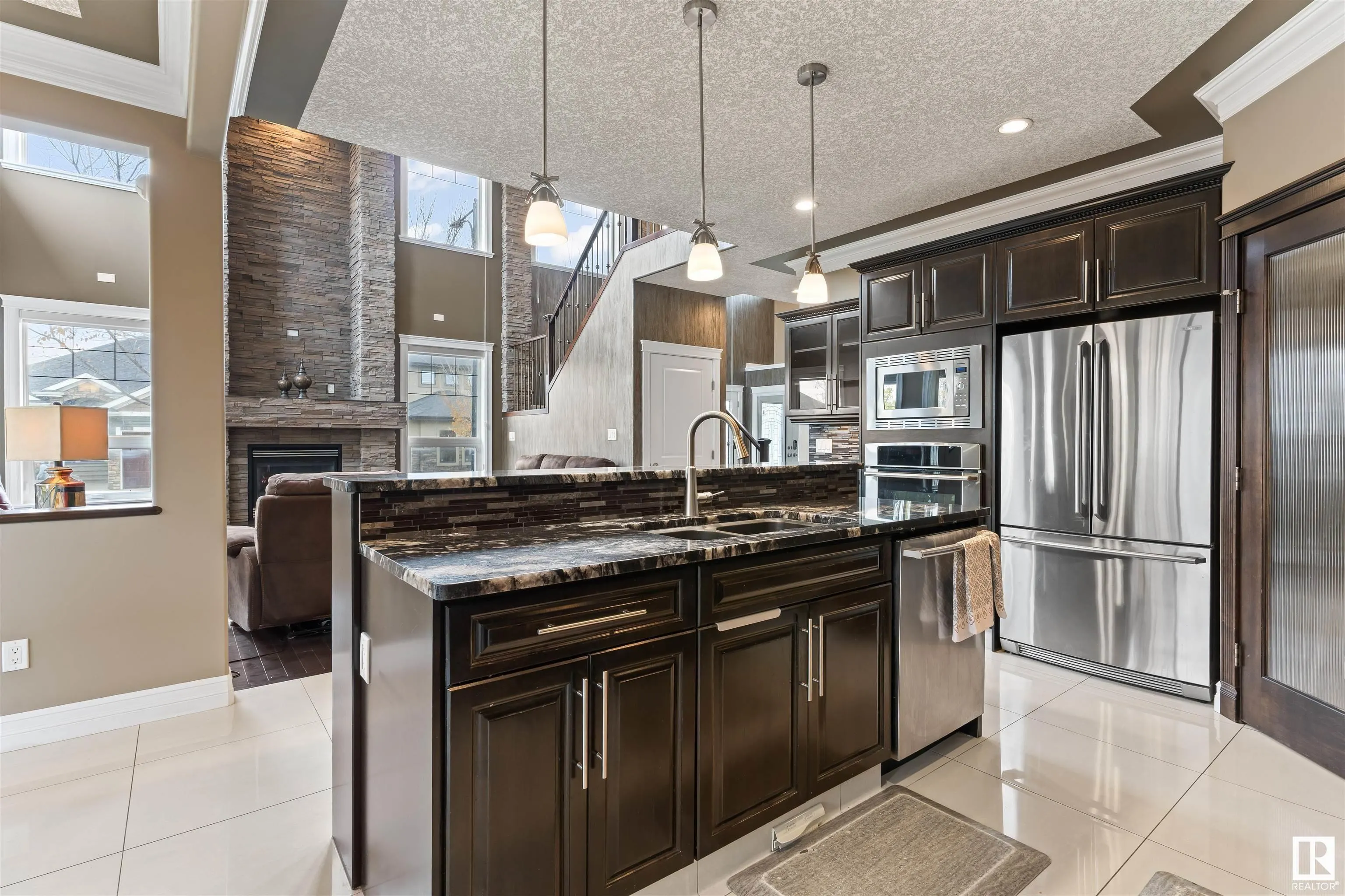 1254 ADAMSON Drive