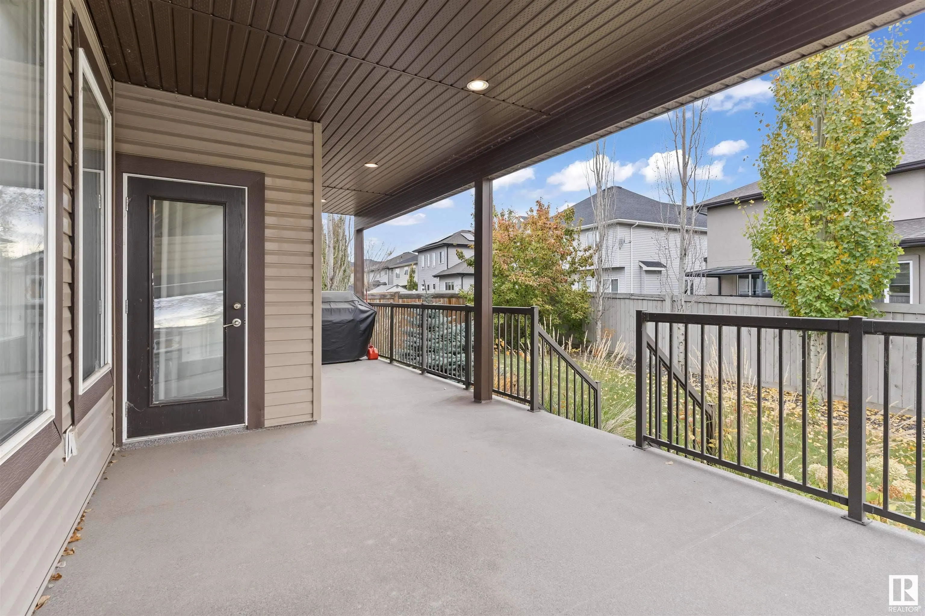1254 ADAMSON Drive