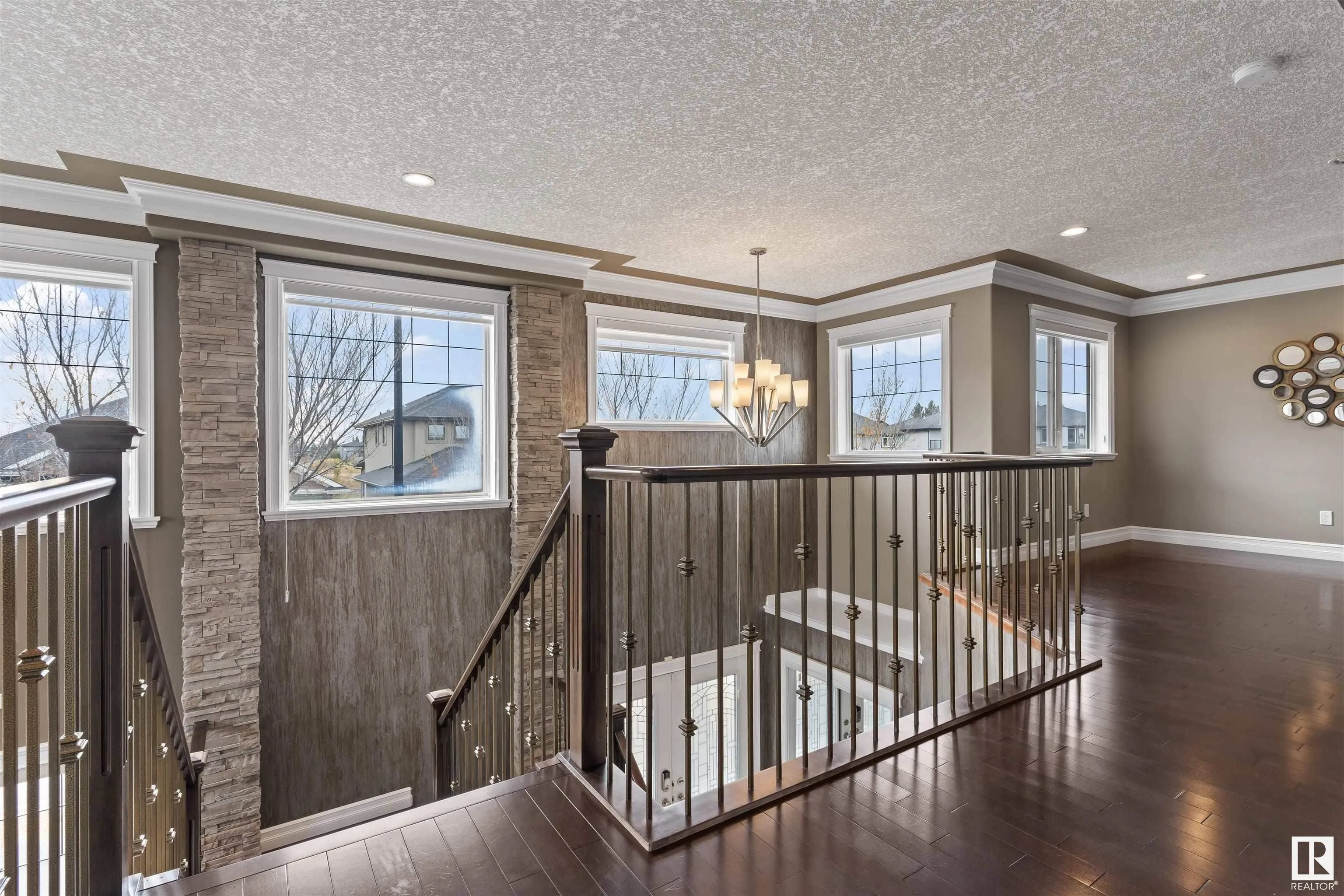 1254 ADAMSON Drive