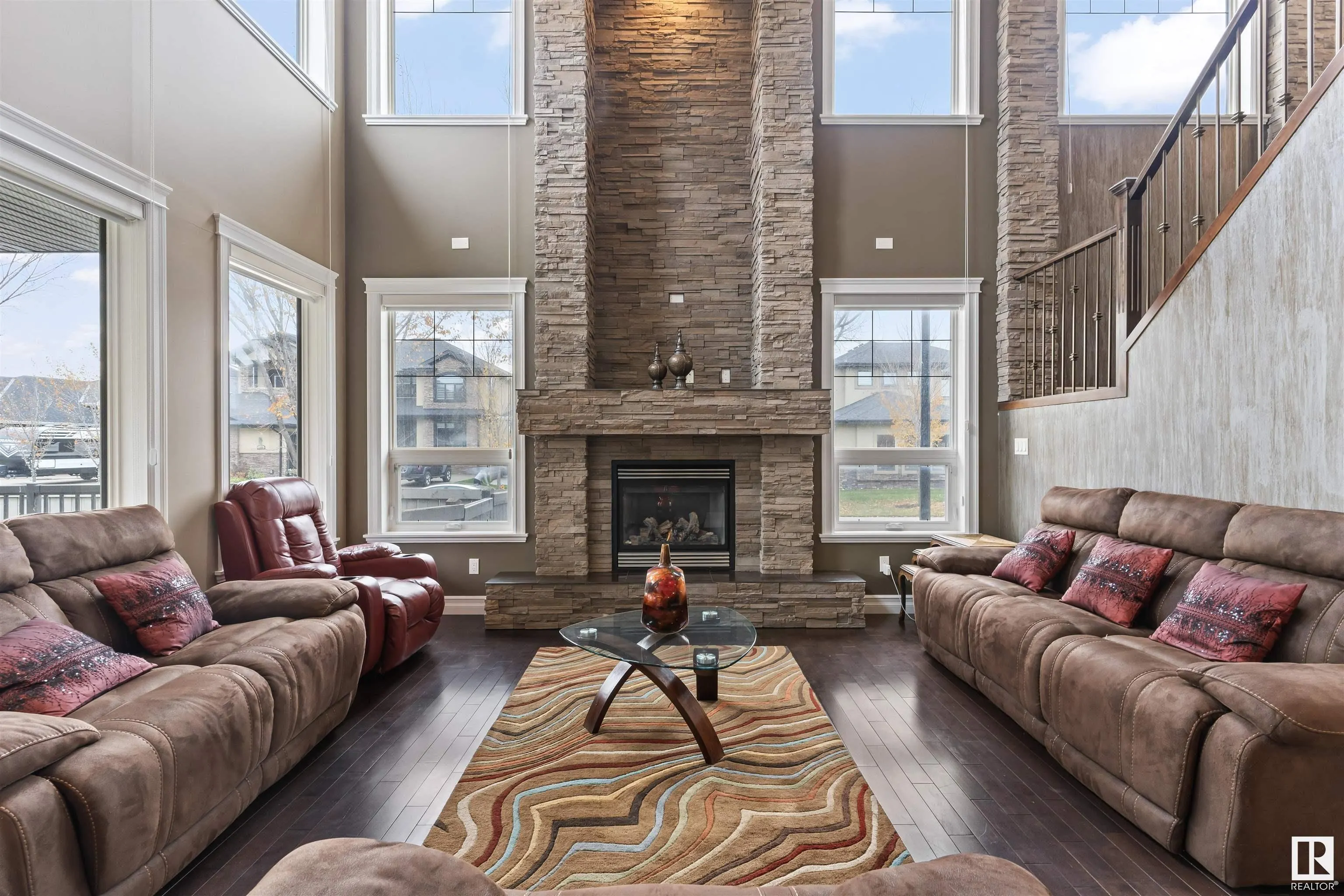 1254 ADAMSON Drive
