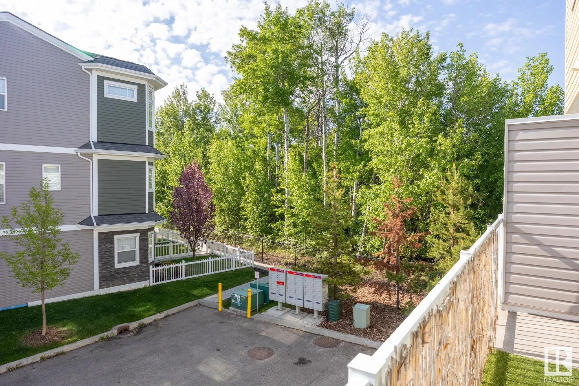 150 EVERITT DR