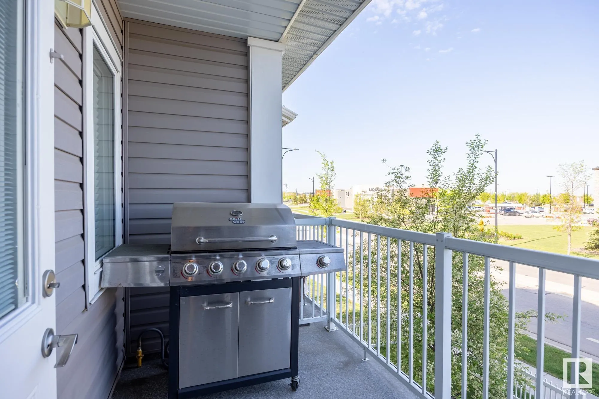 150 EVERITT DR