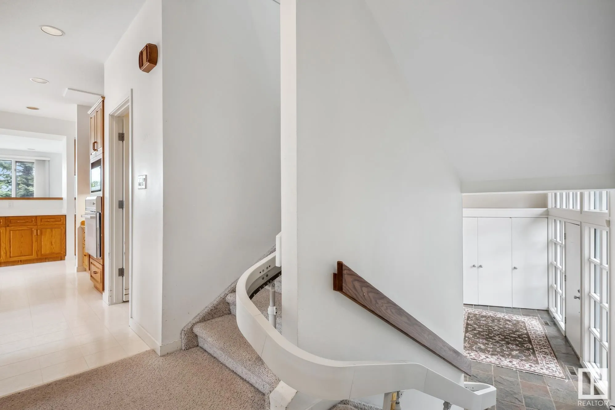 333 REEVES Way