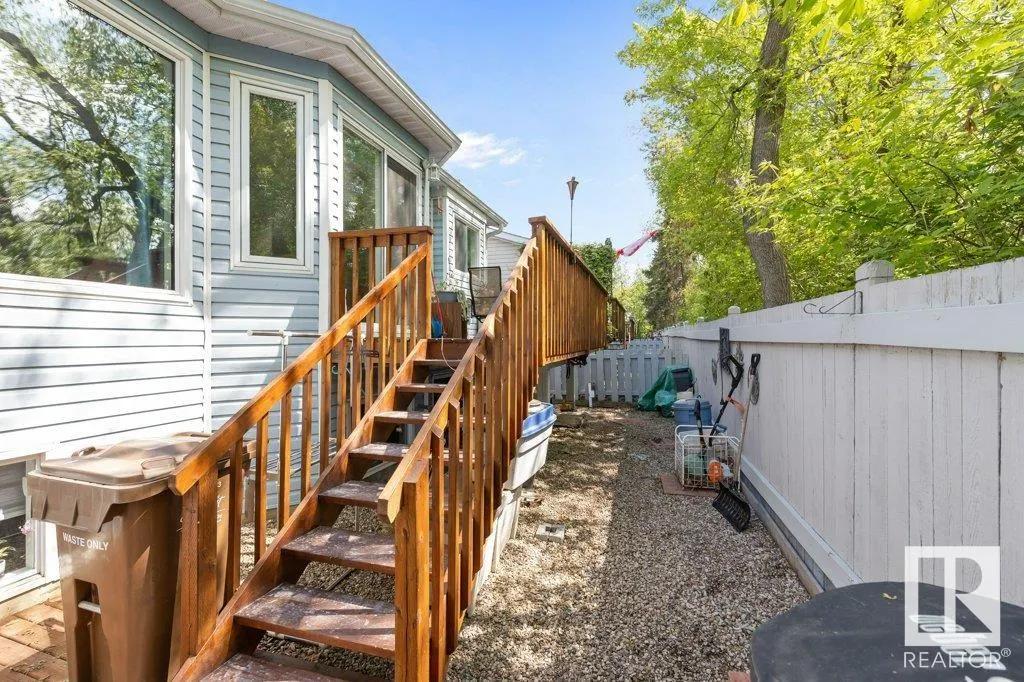 35 GRANDIN Road