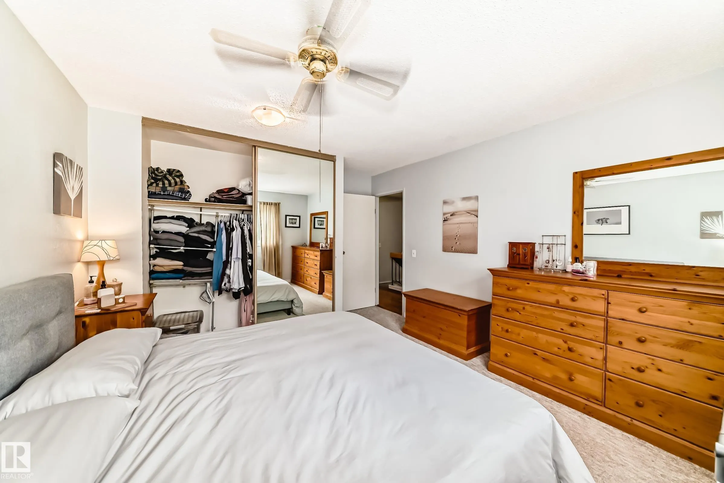 33 GRANDIN WOODS