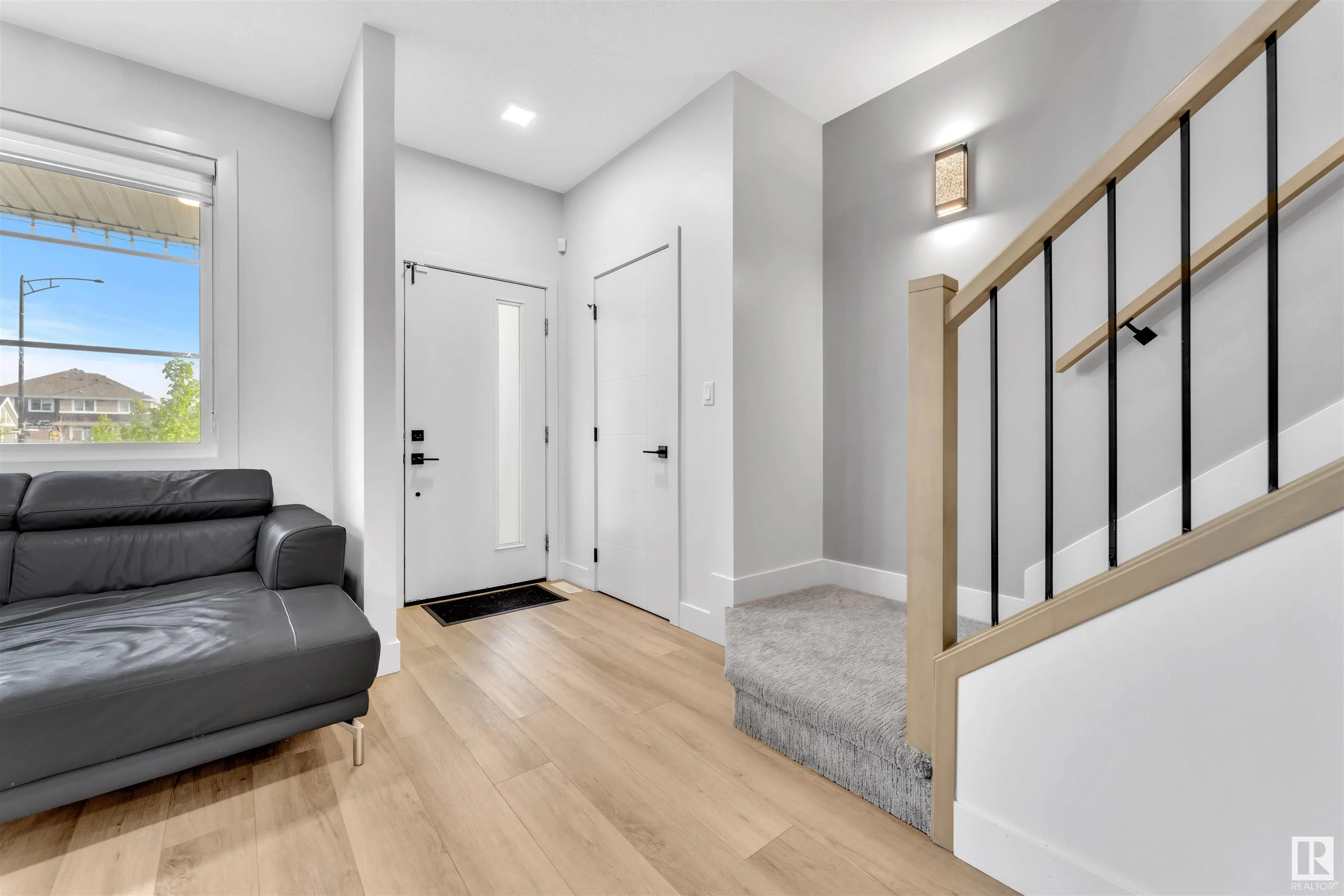 576 GLENRIDDING RAVINE Drive