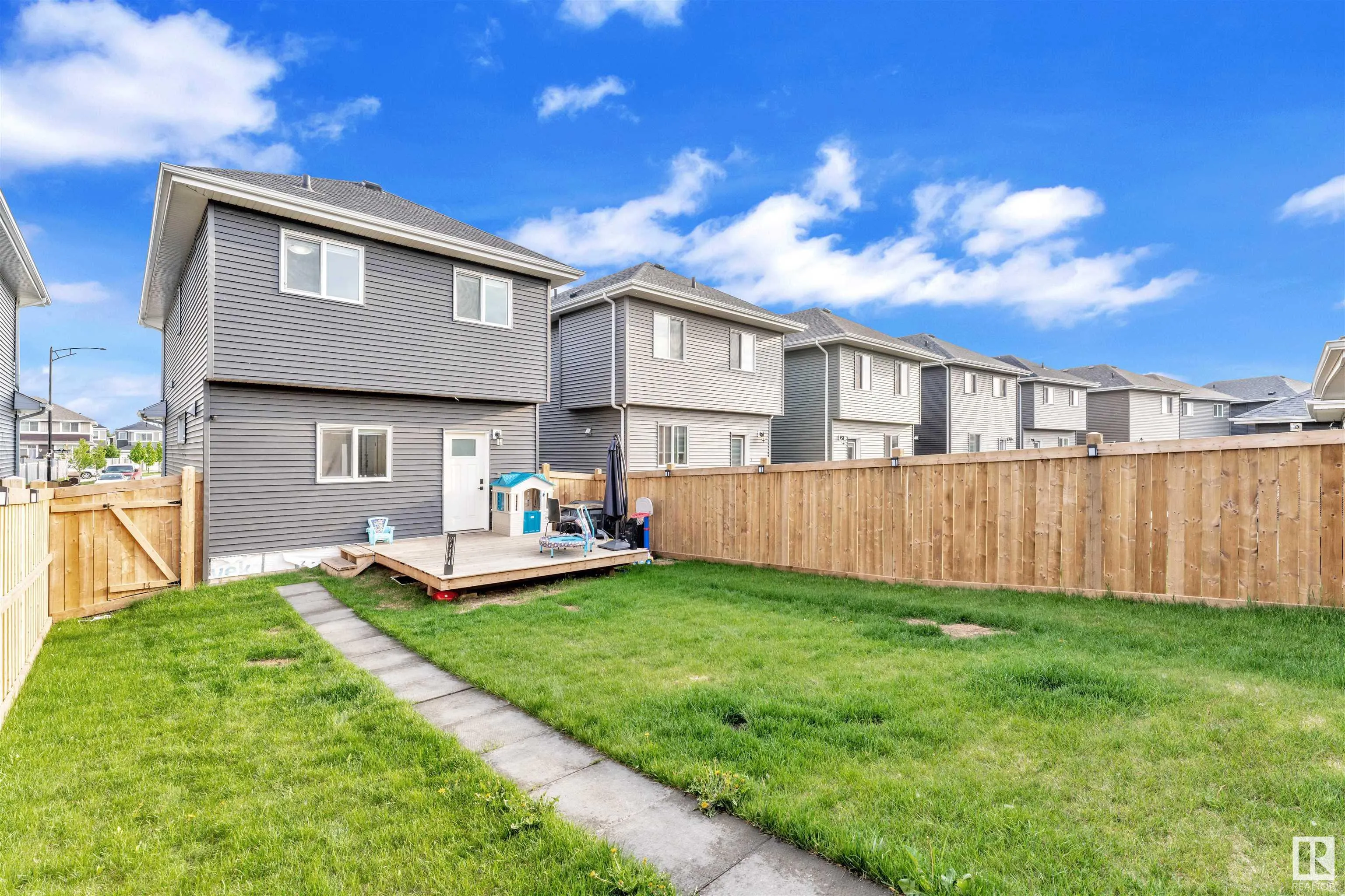 576 GLENRIDDING RAVINE Drive