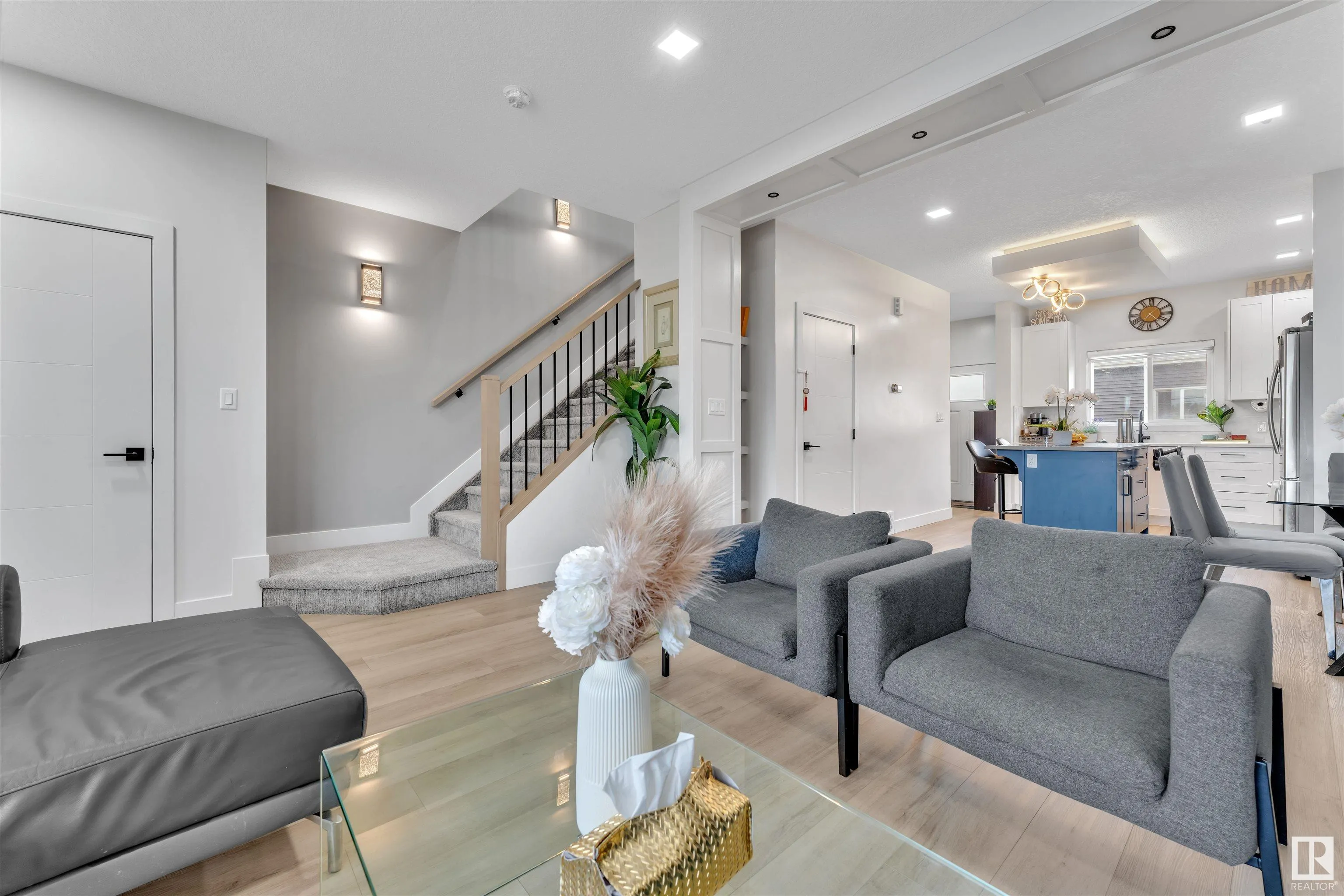 576 GLENRIDDING RAVINE Drive