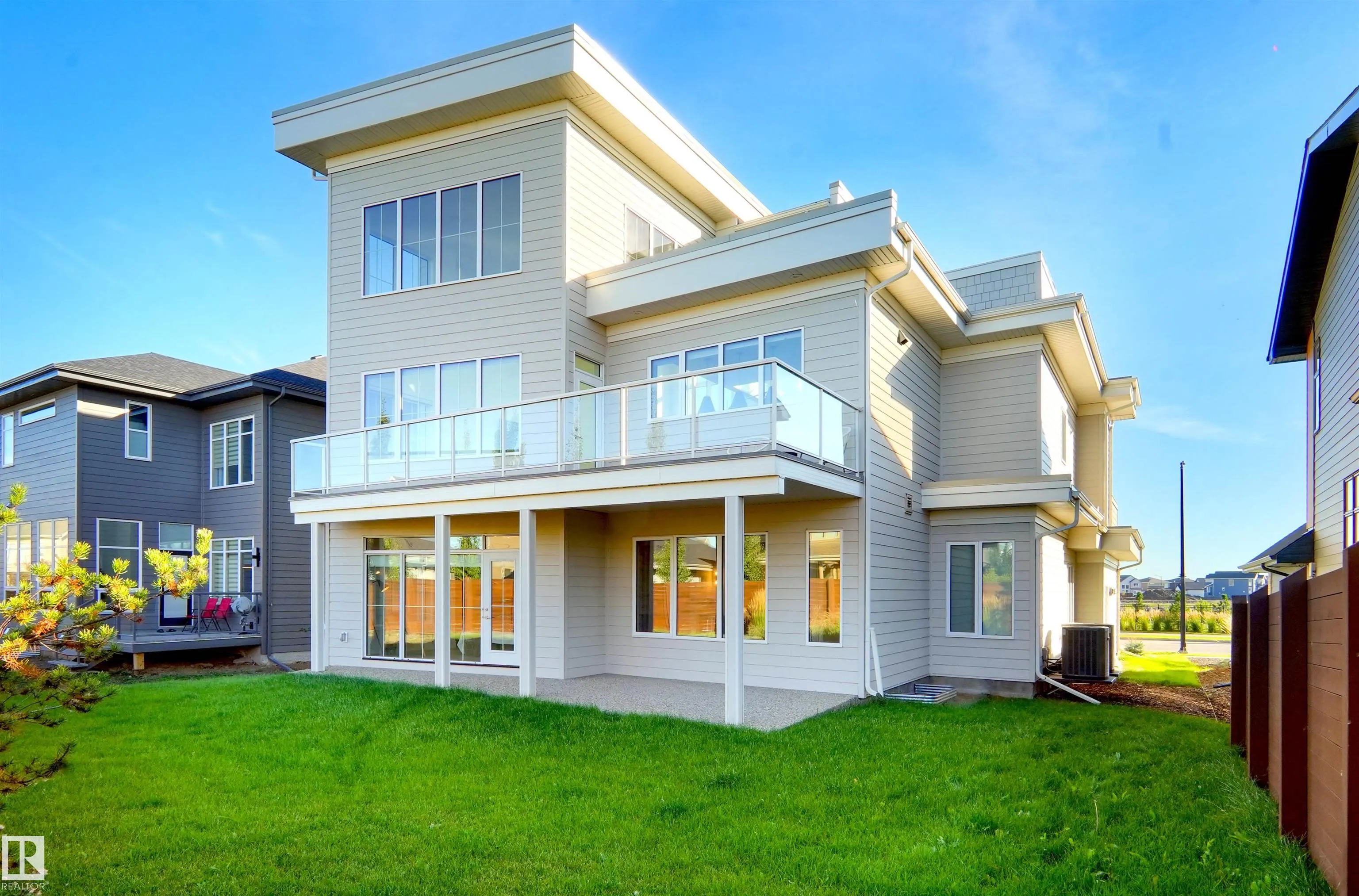 11 JUBILATION Drive