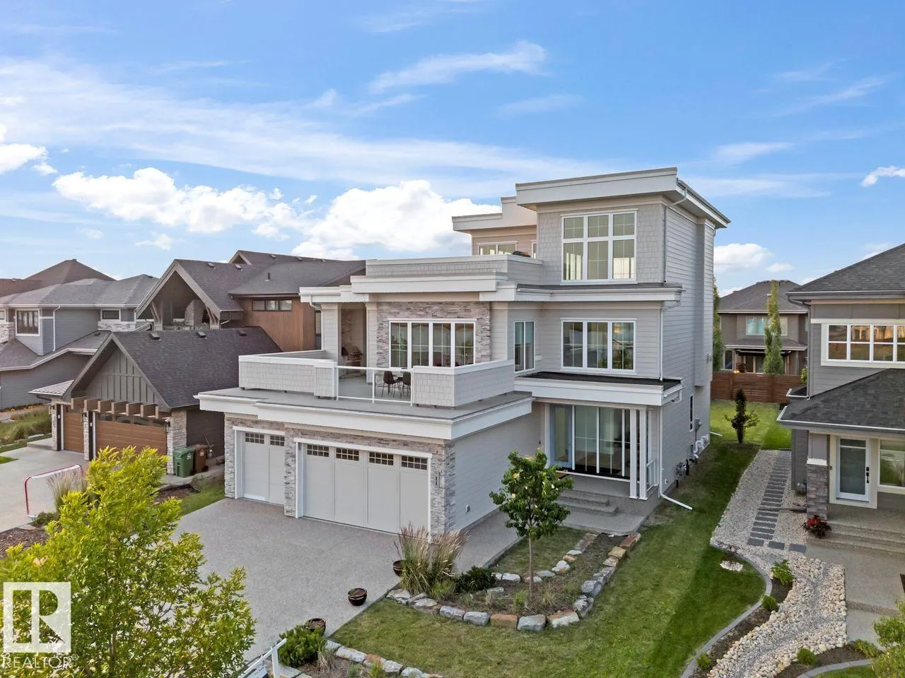 11 JUBILATION Drive