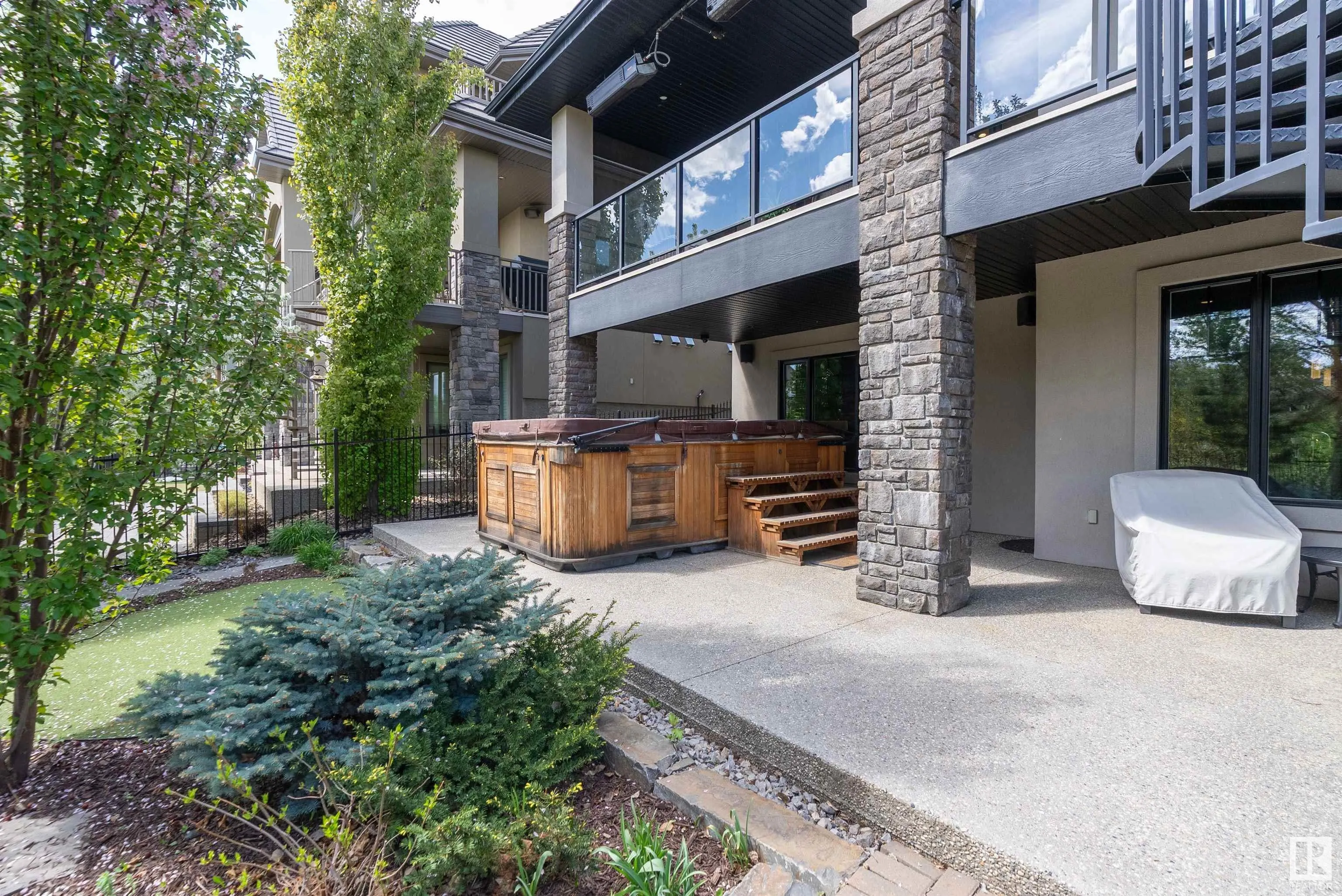 3054 WATSON LANDING Landing