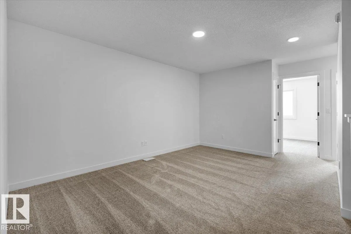 66 Ficus Way