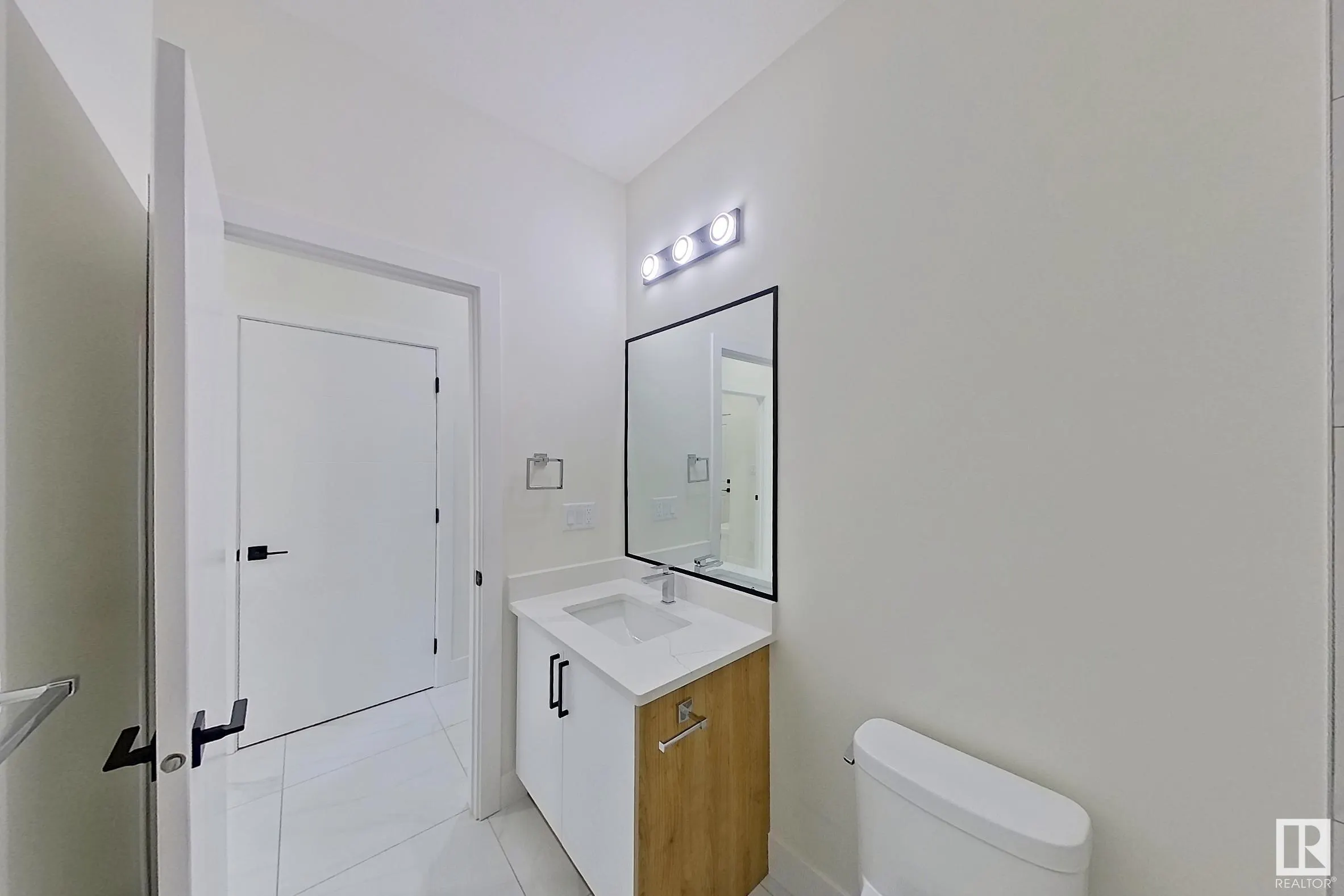 3239 PELERIN Crescent