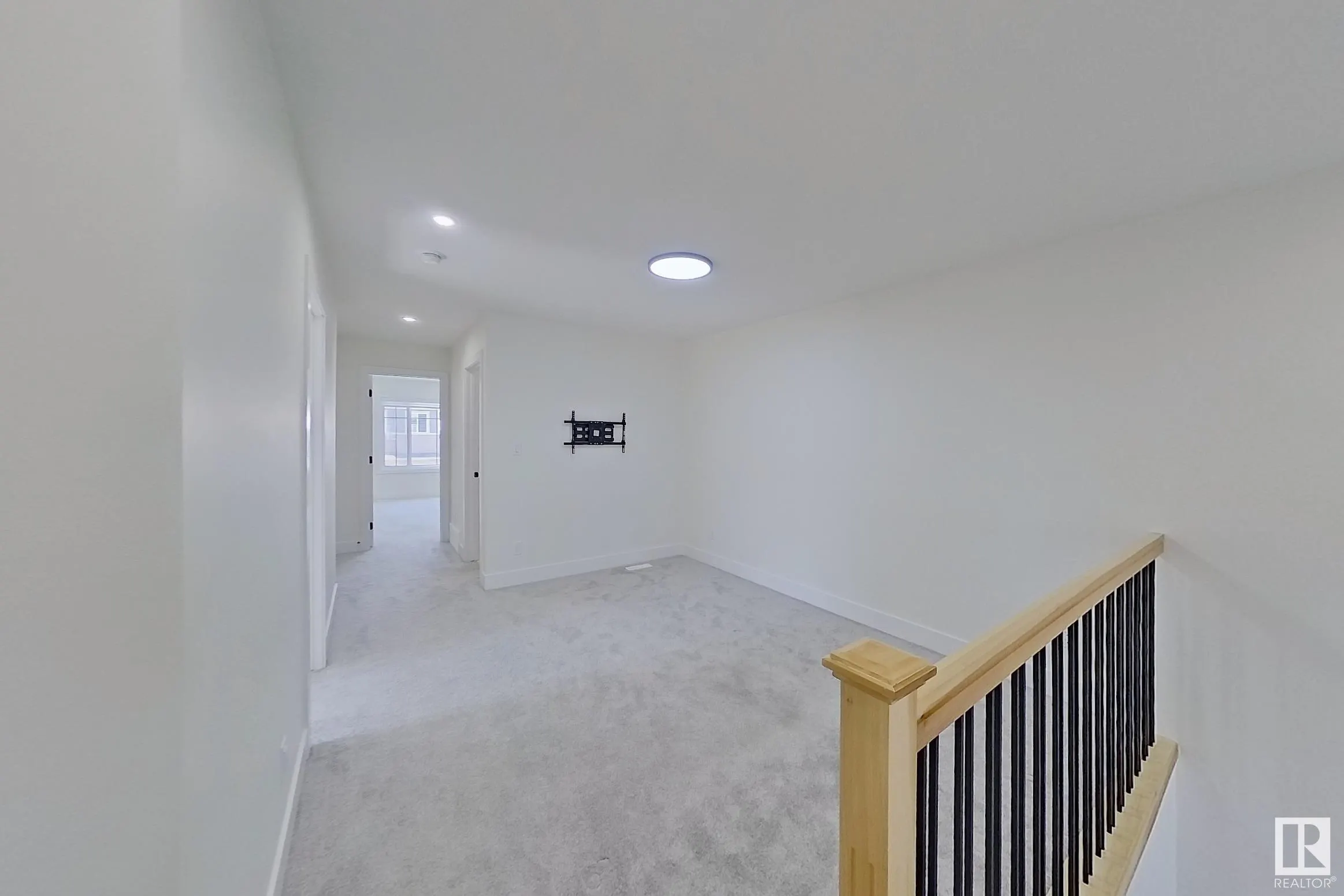 3239 PELERIN Crescent