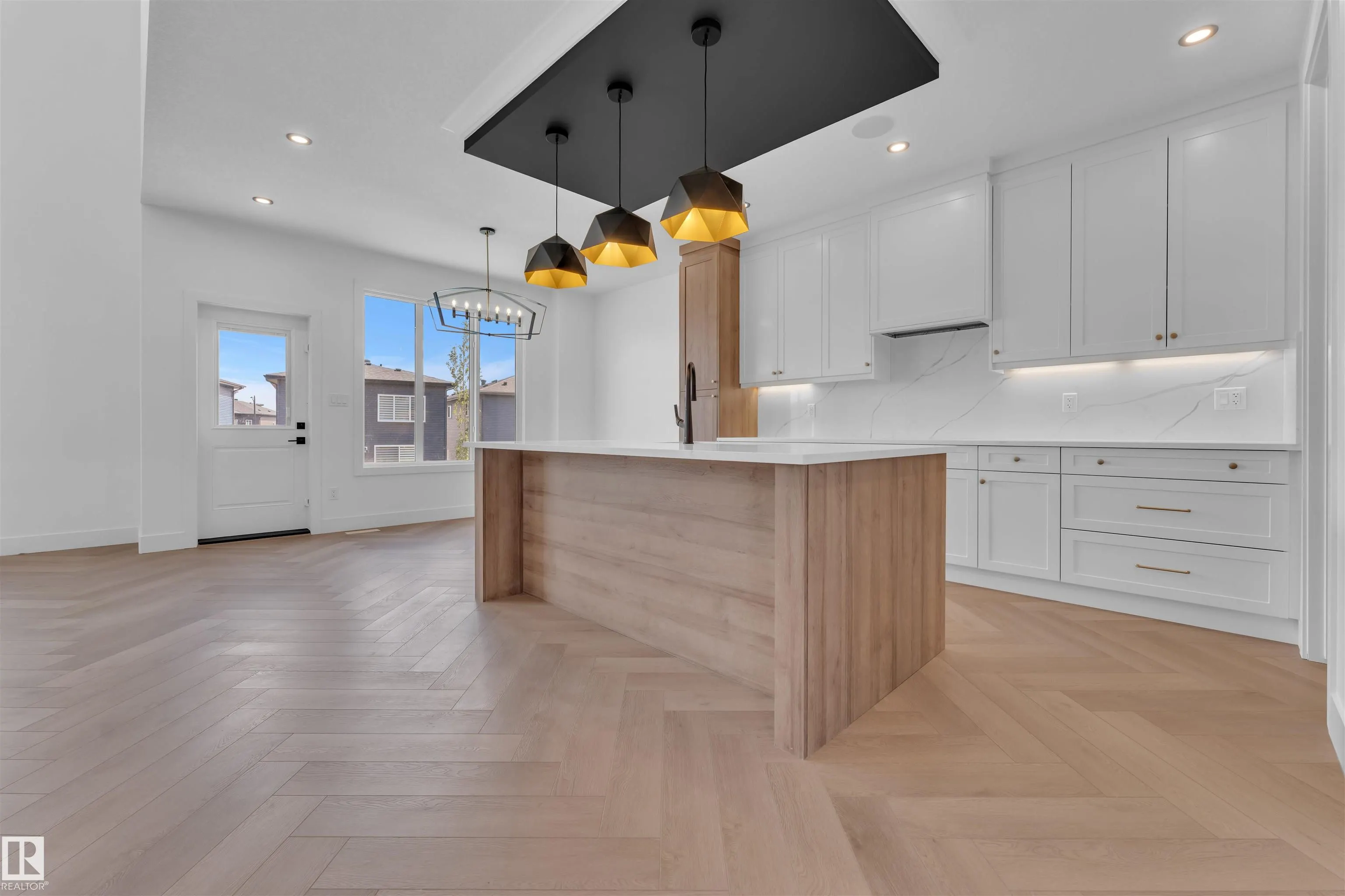 49 CERBAT Crescent