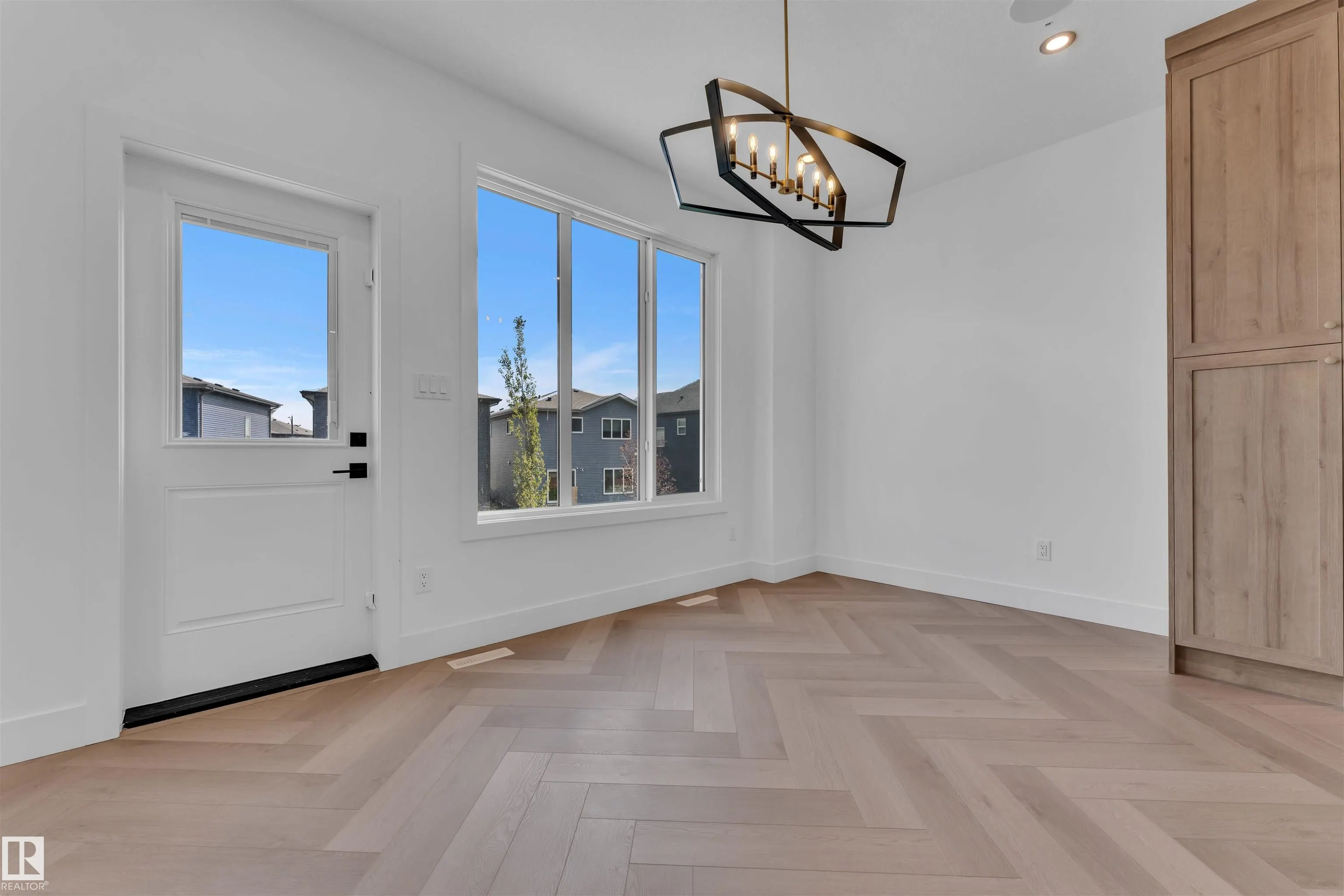49 CERBAT Crescent