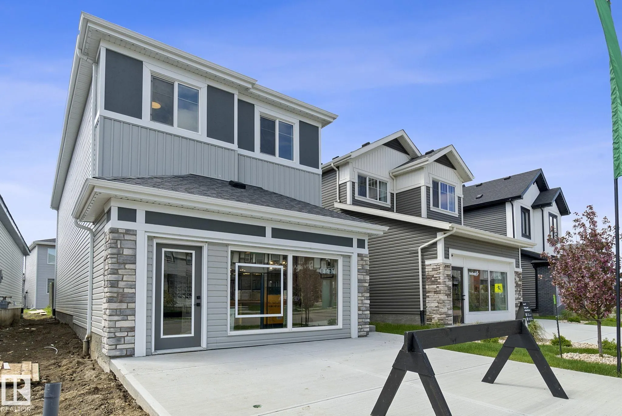 103 DANSEREAU Way