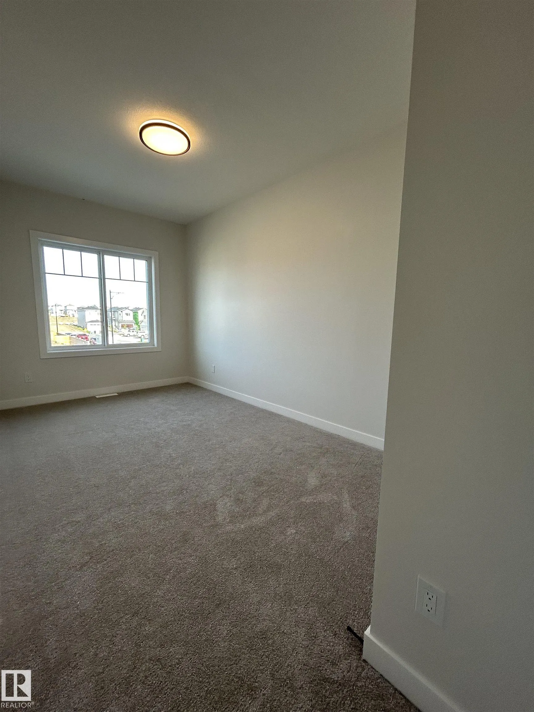 48 WAVERLY Way