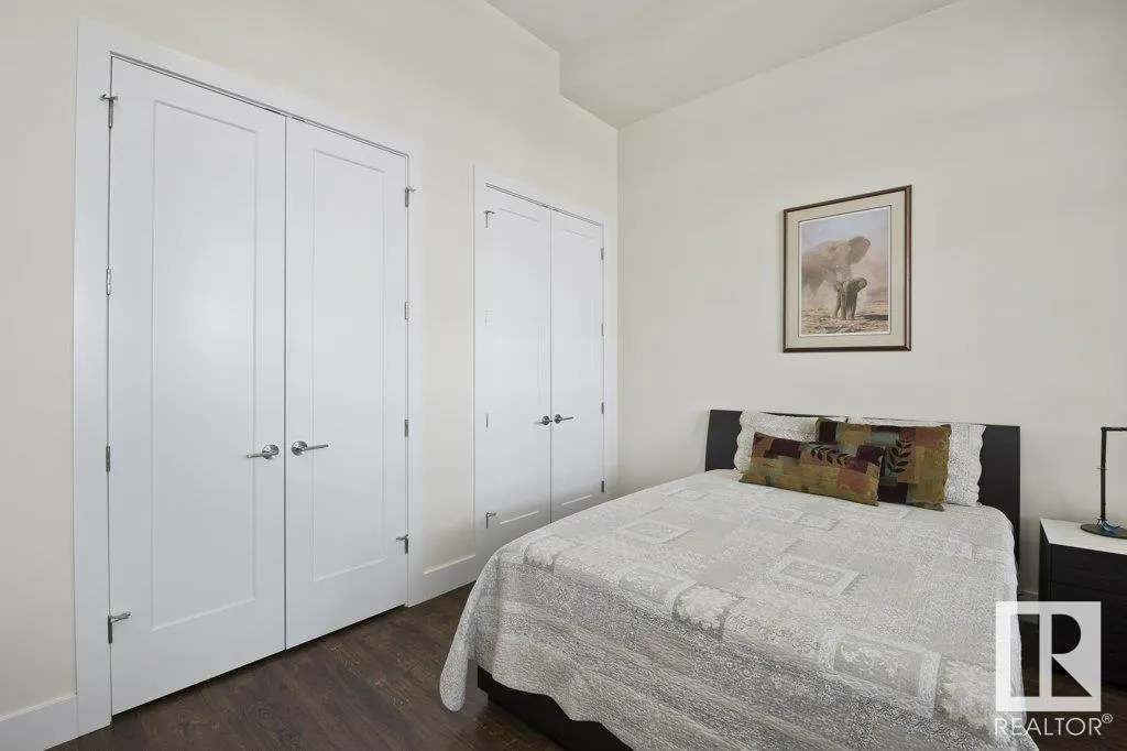 200 BELLEROSE Drive