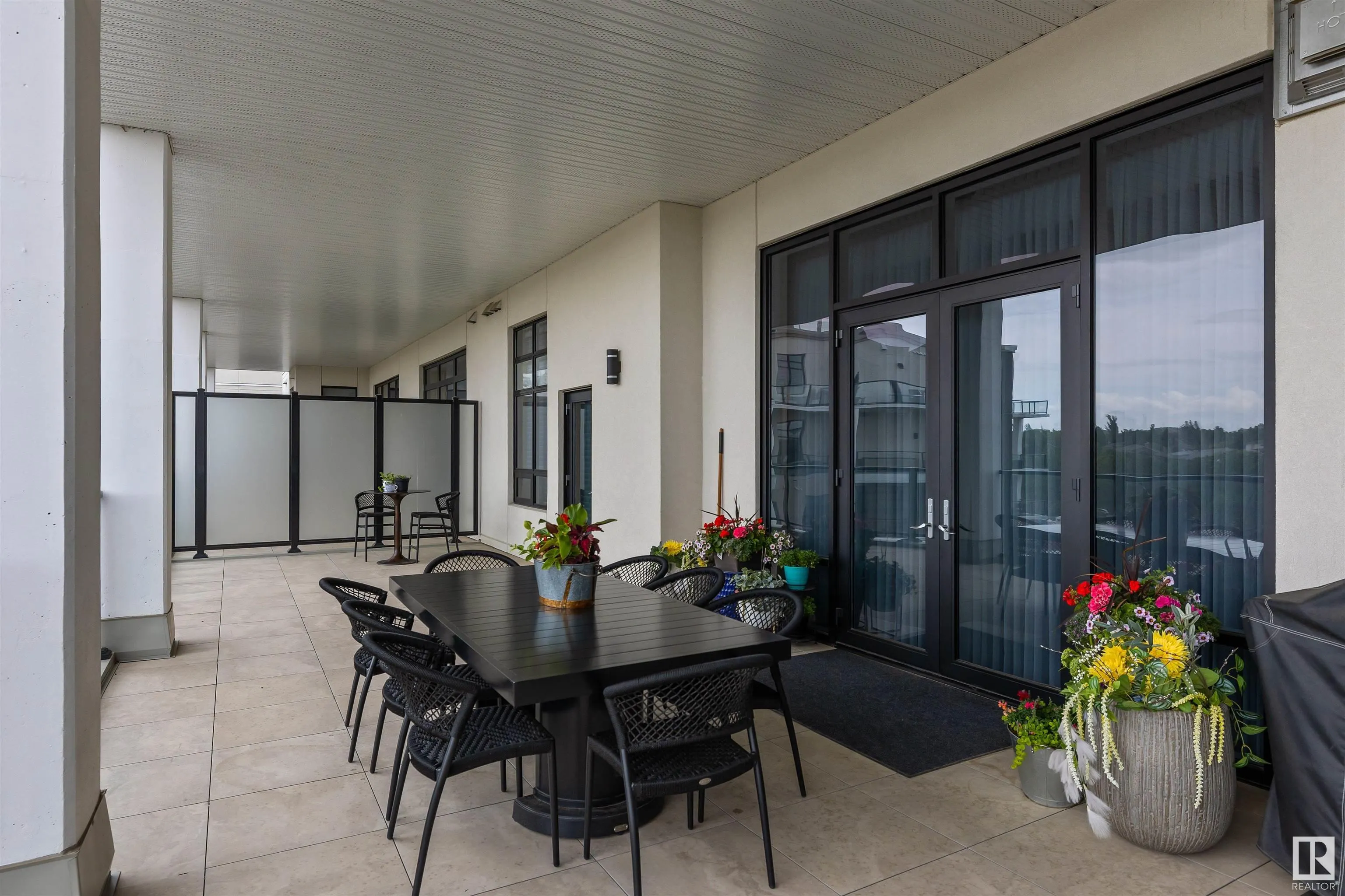 200 BELLEROSE Drive