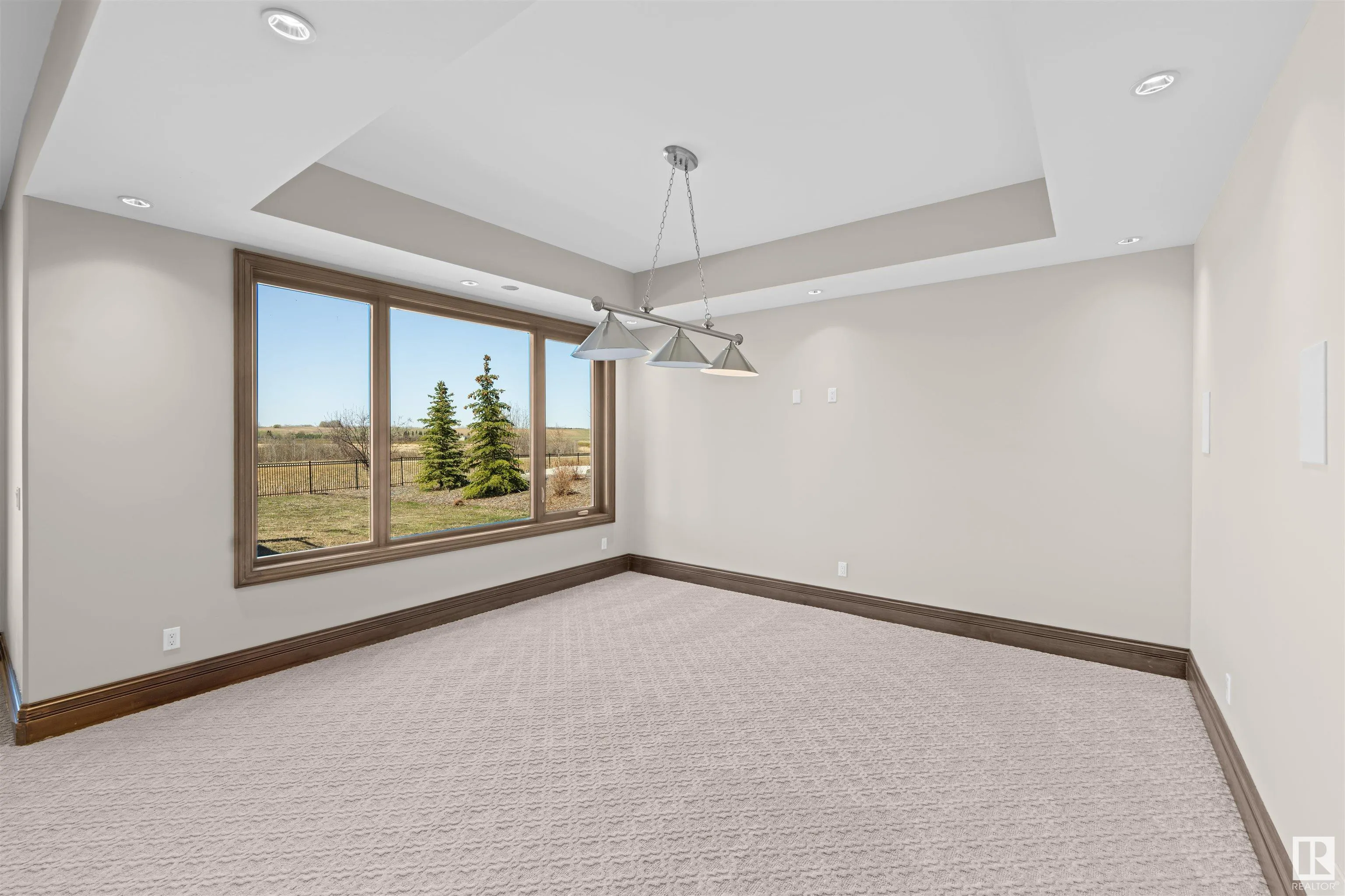 25122 STURGEON Road