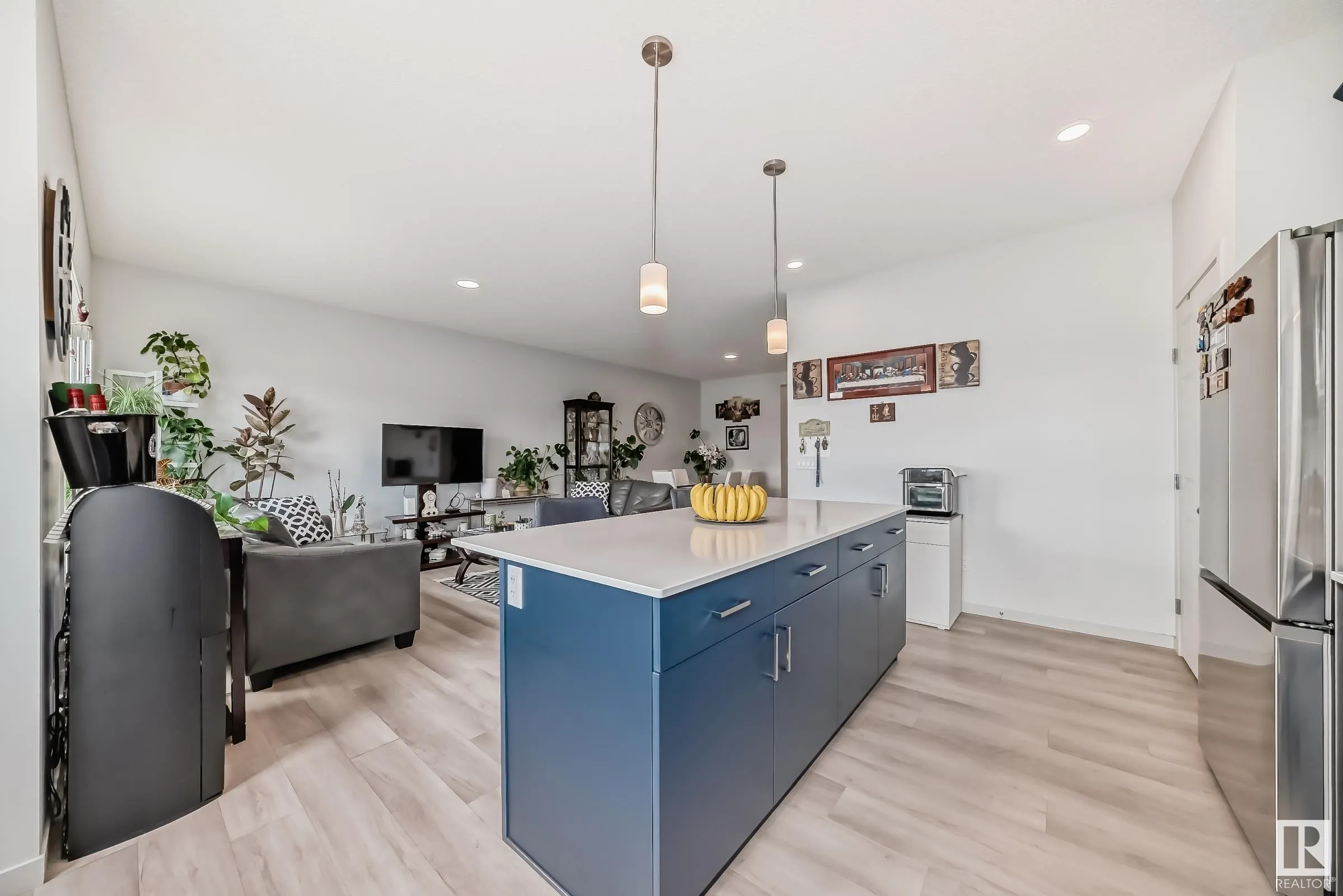 5337 Lark Landing