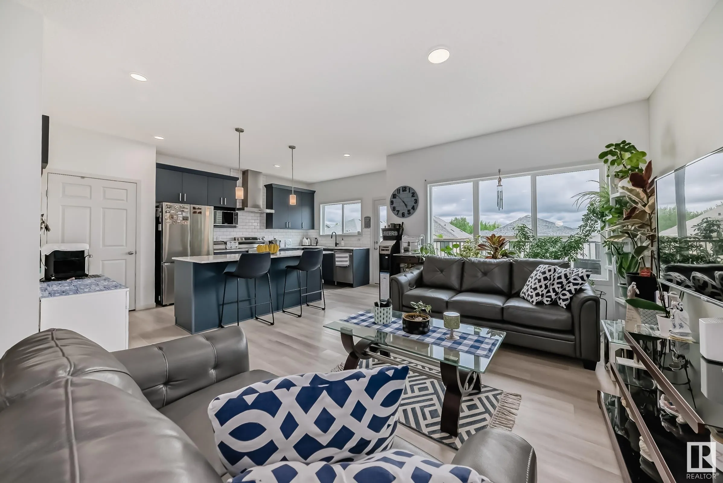 5337 Lark Landing