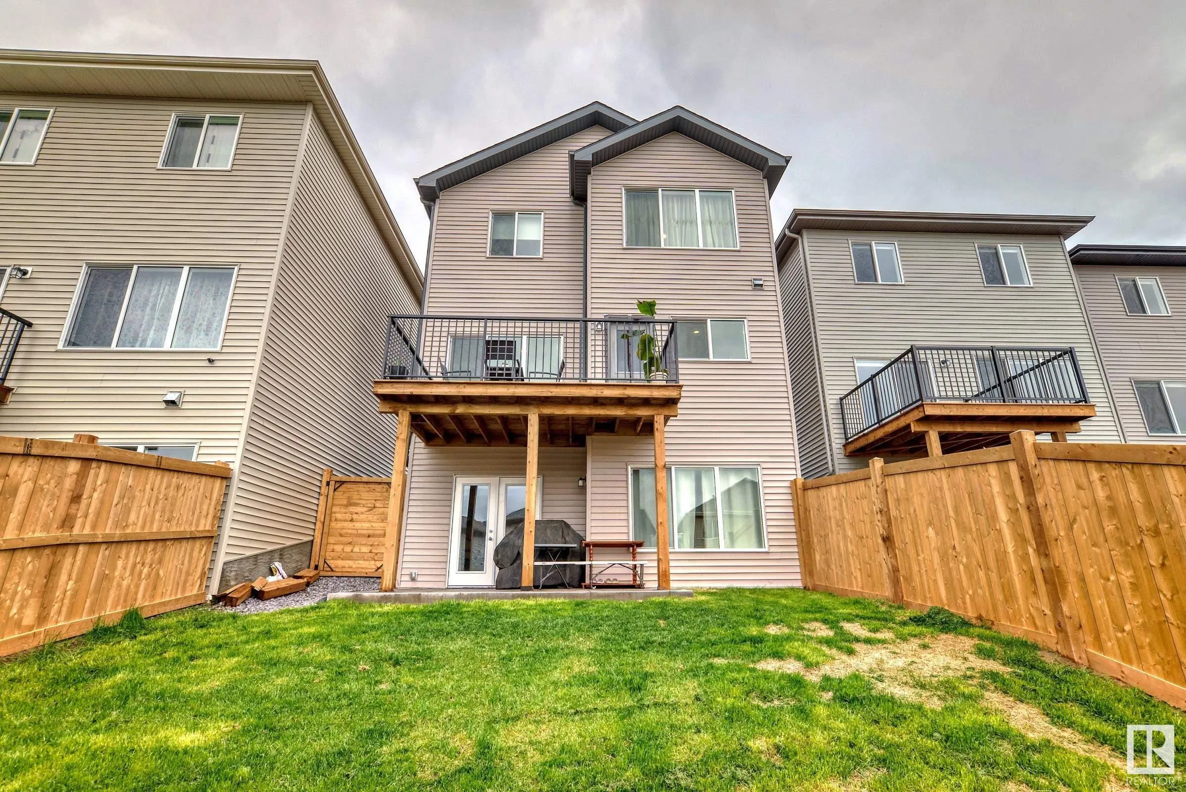 5337 Lark Landing