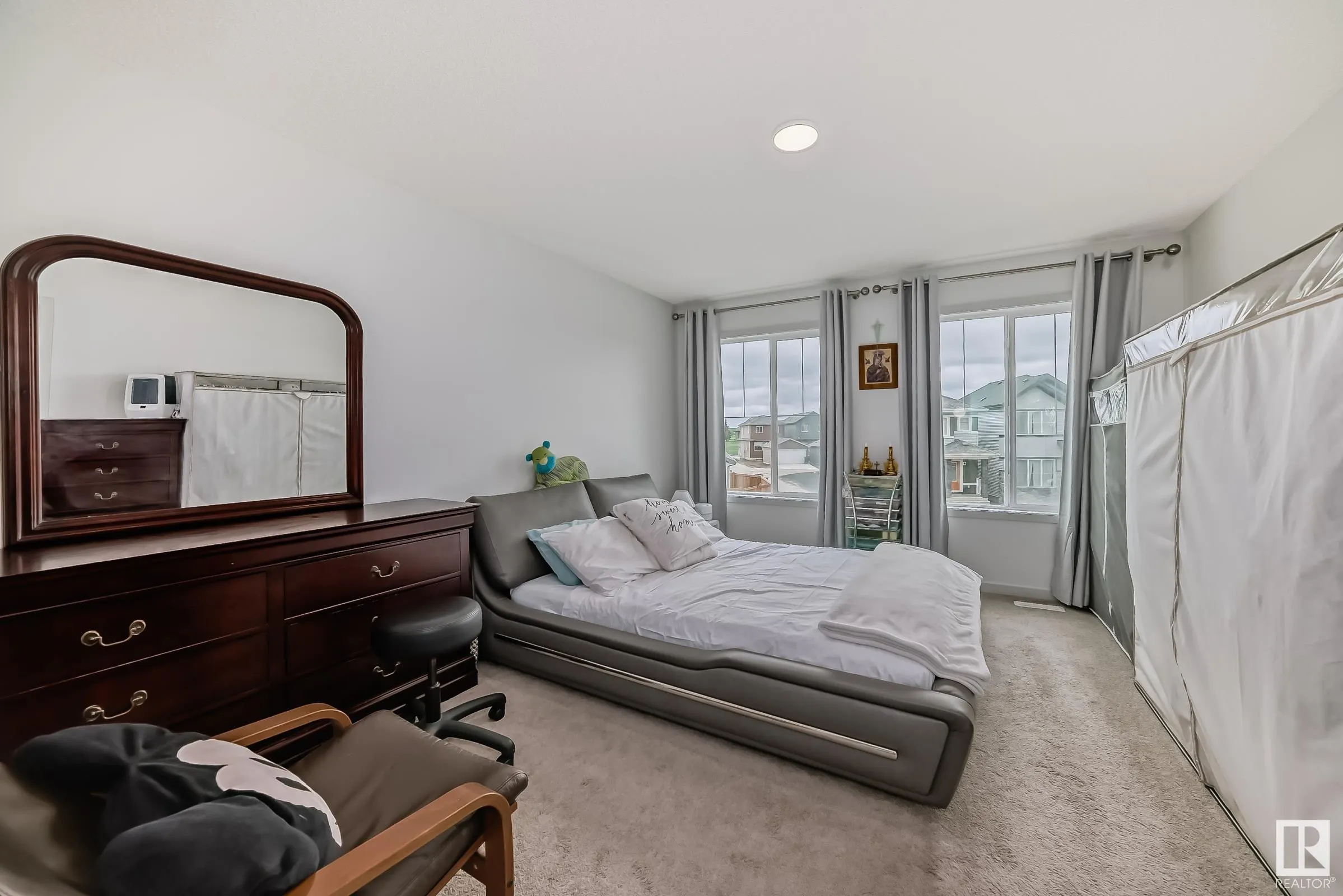 5337 Lark Landing