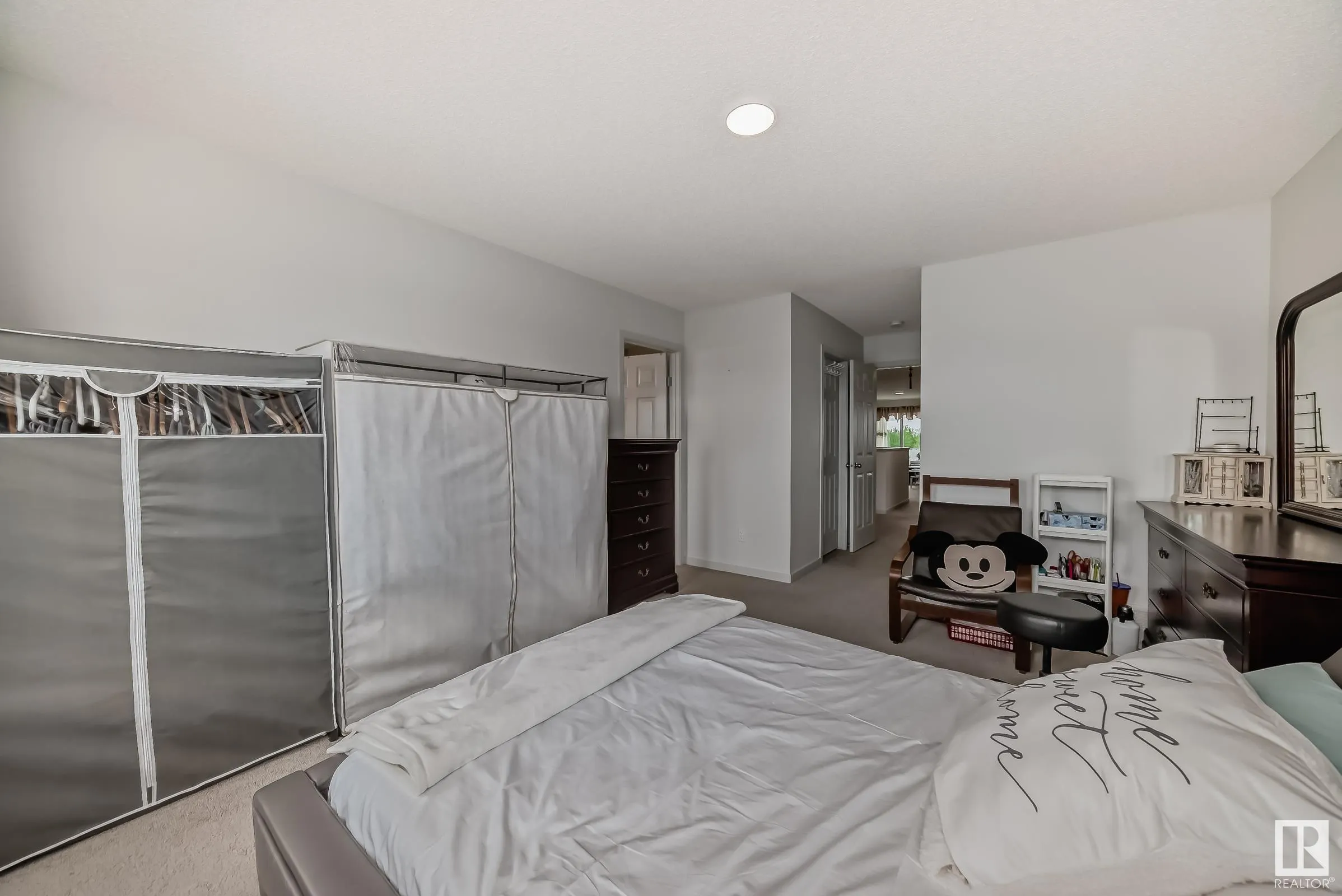 5337 Lark Landing