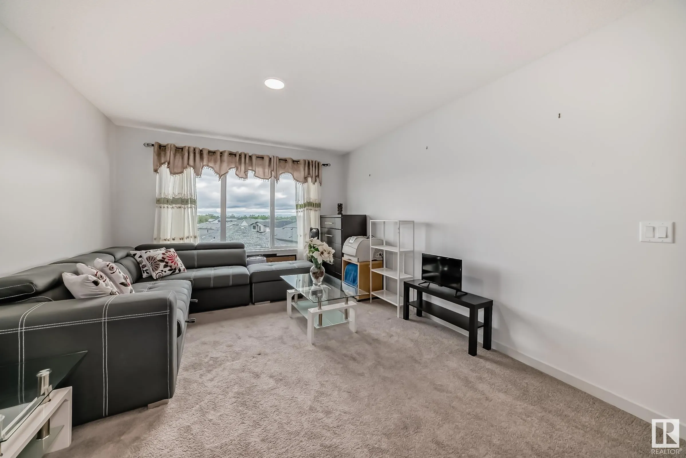 5337 Lark Landing