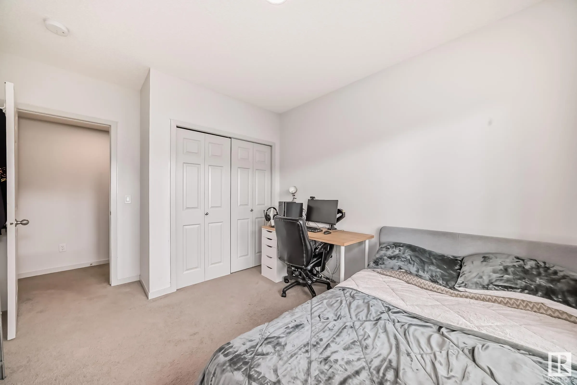 5337 Lark Landing