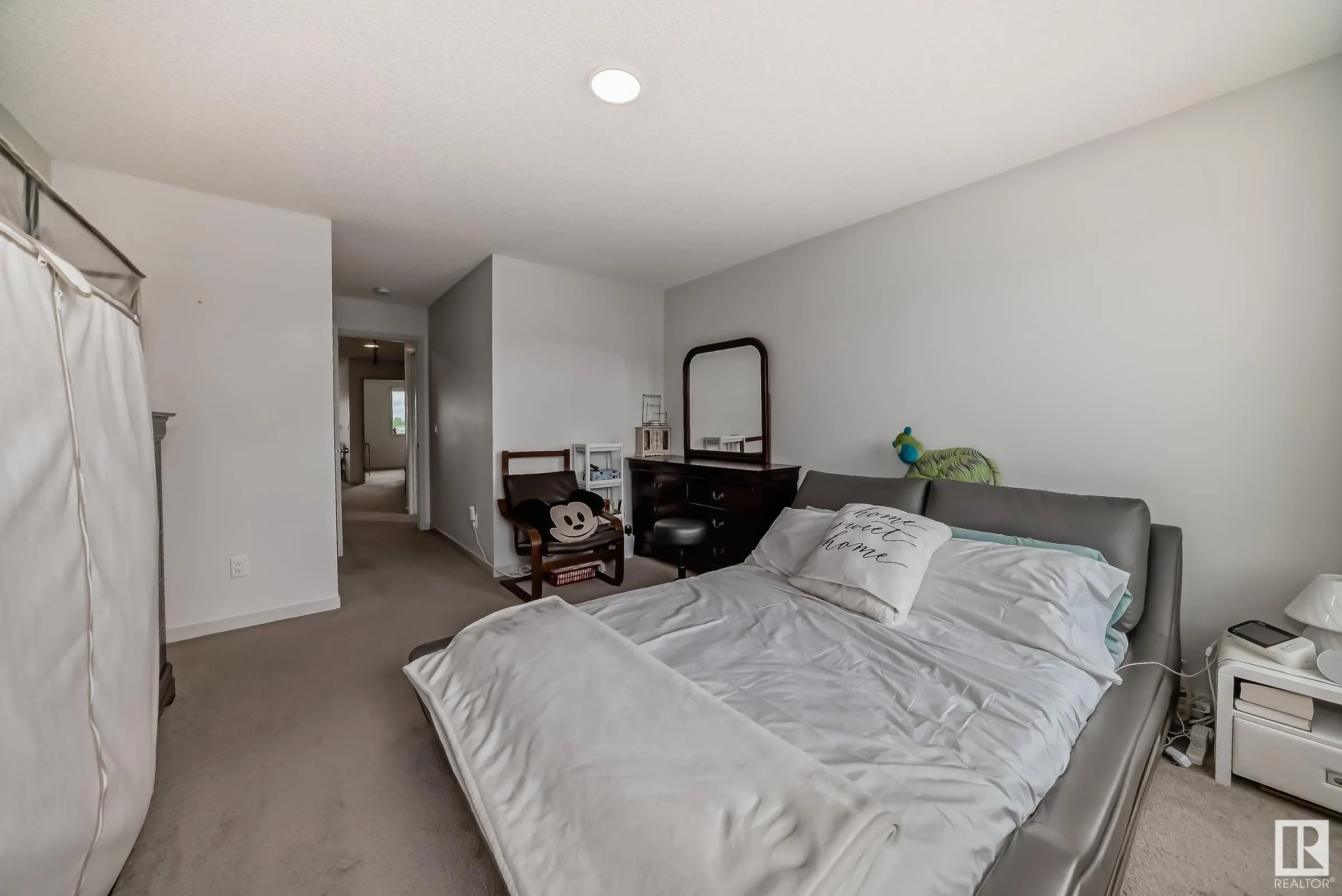 5337 Lark Landing