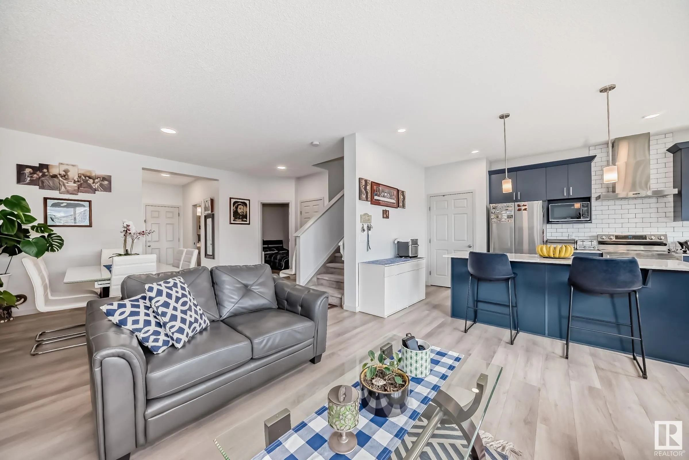 5337 Lark Landing