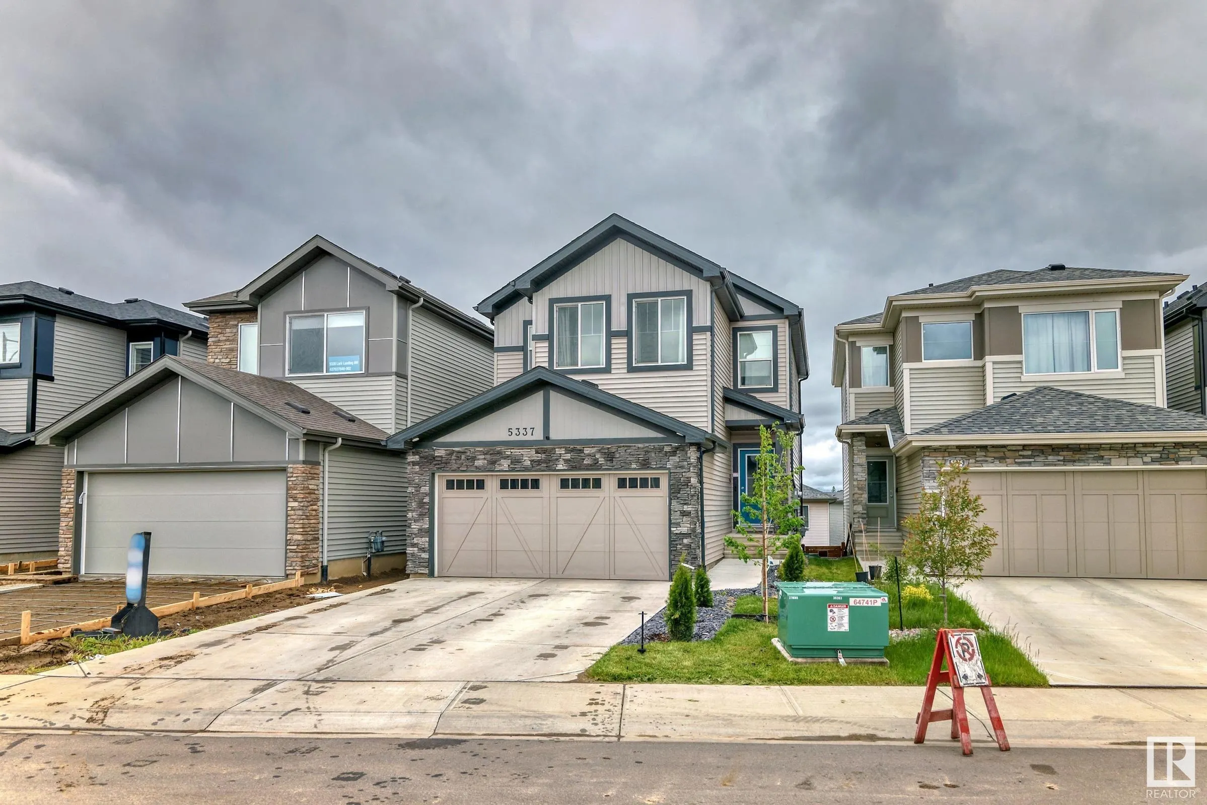 5337 Lark Landing