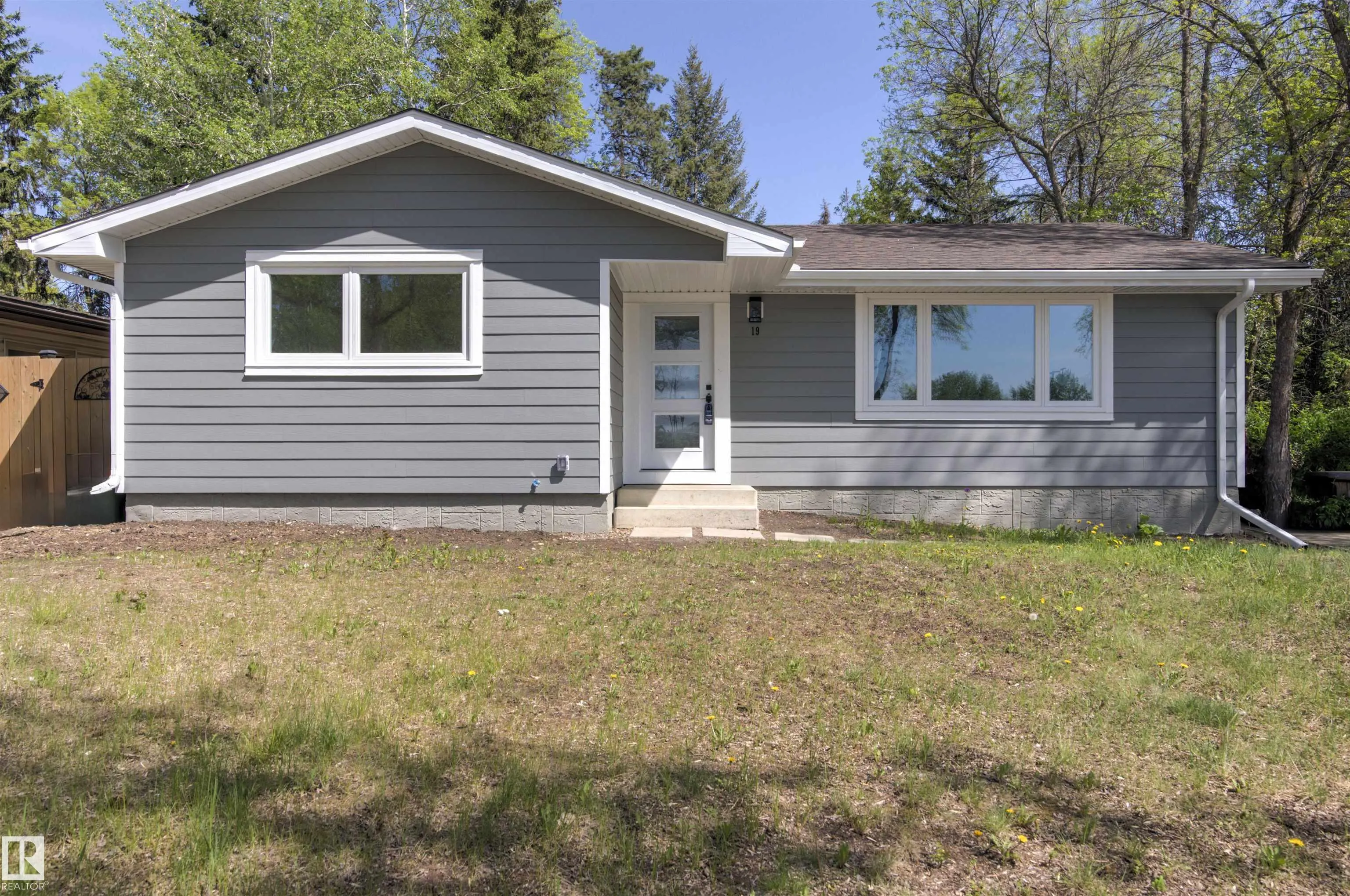 19 GRENFELL Avenue