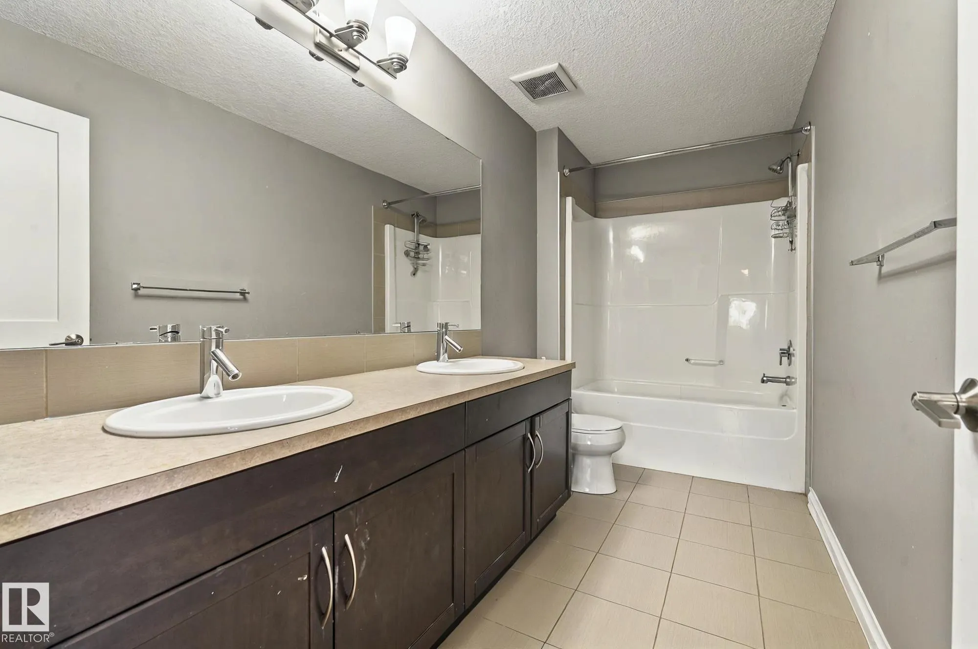 170 SHEPPARD Circle