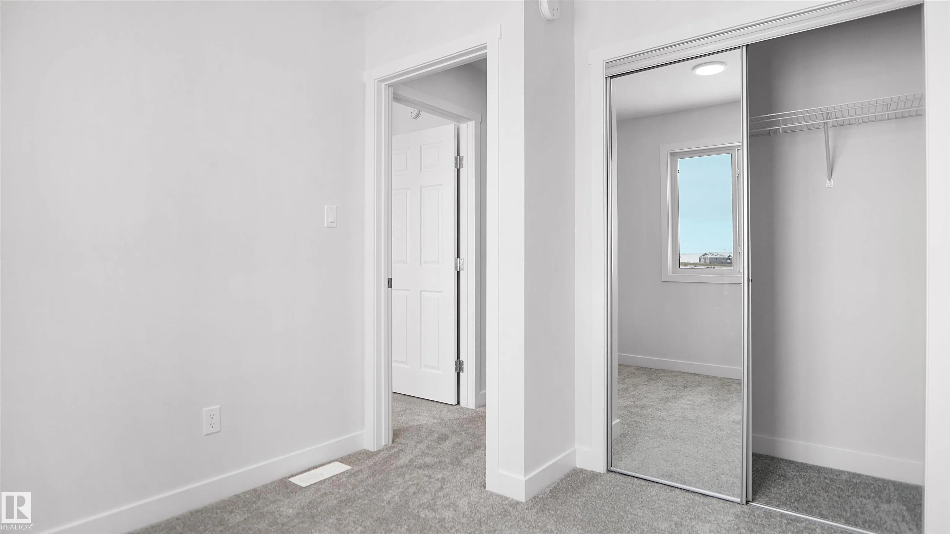 106 COPPERHAVEN Drive