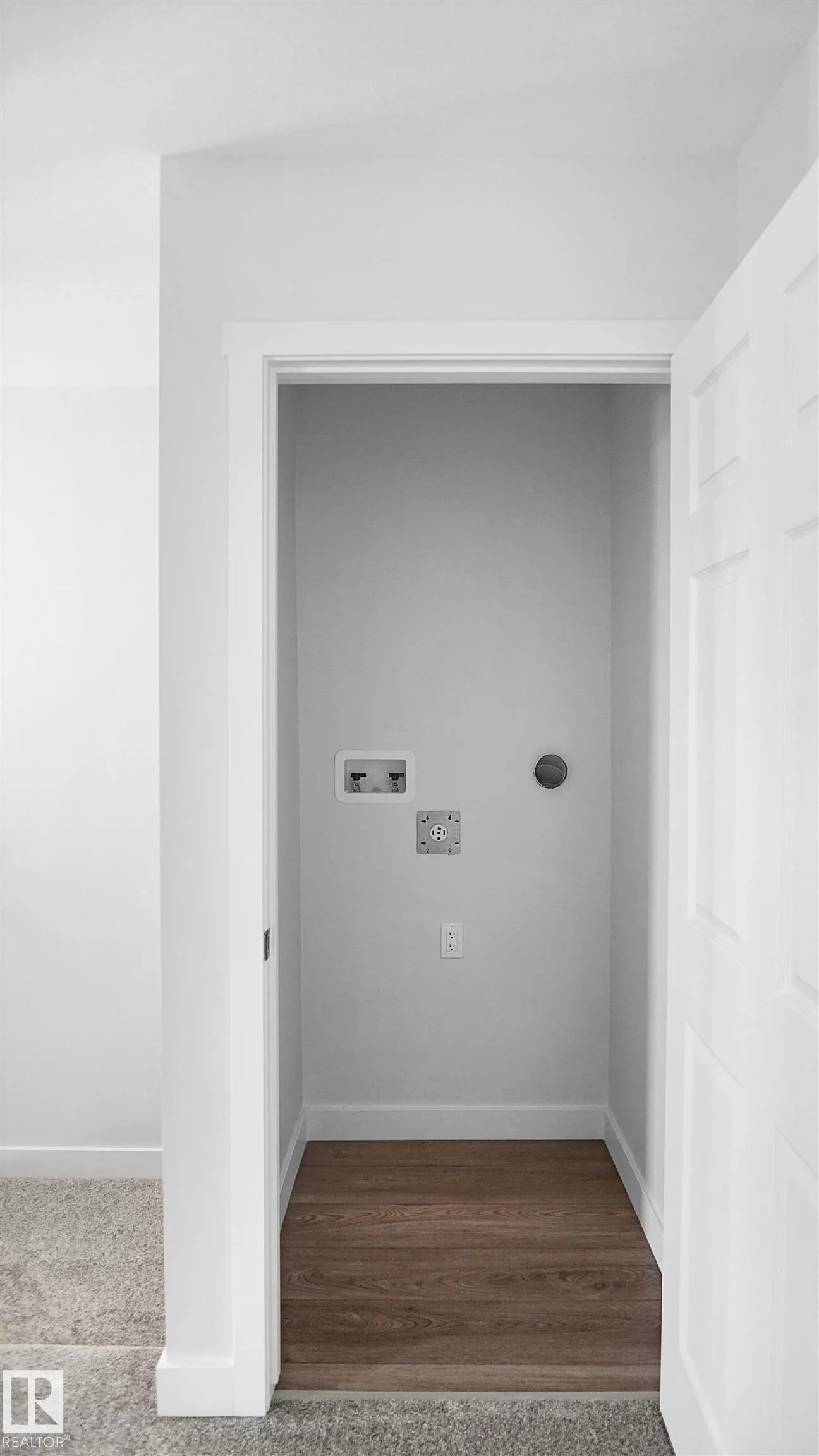 106 COPPERHAVEN Drive