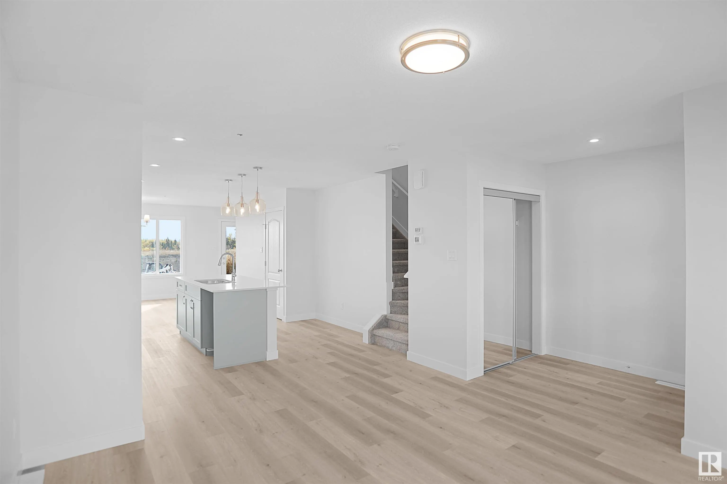 4519 Kinsella Link