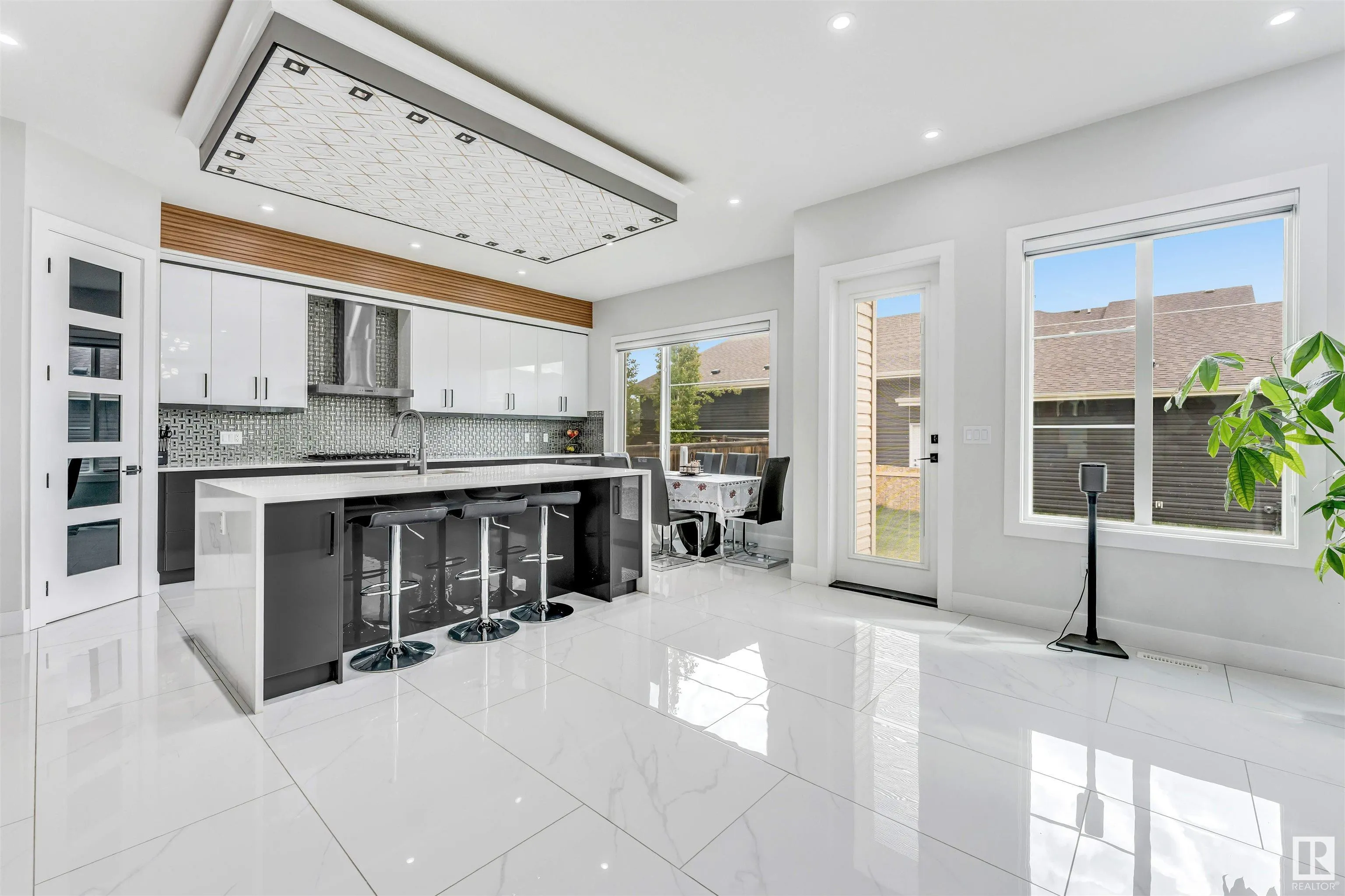 259 RAVINE Drive