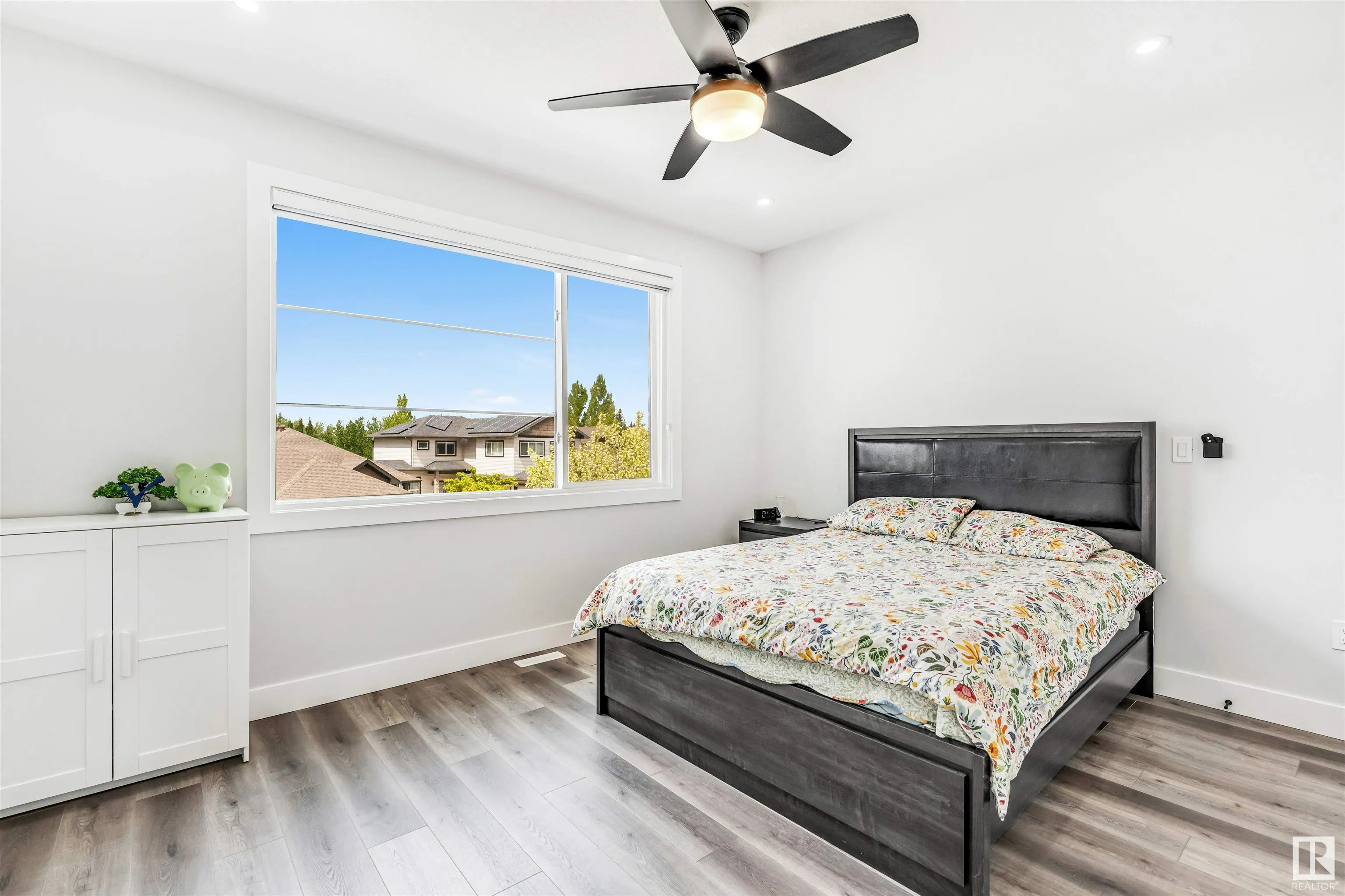 259 RAVINE Drive