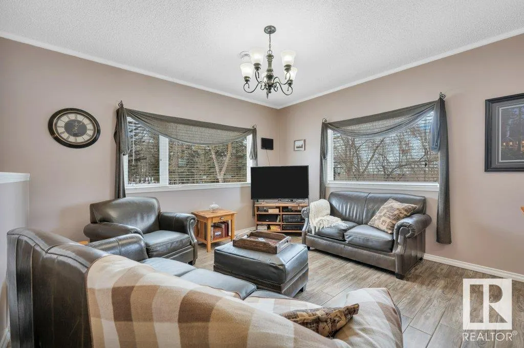 52551 RGE ROAD 225