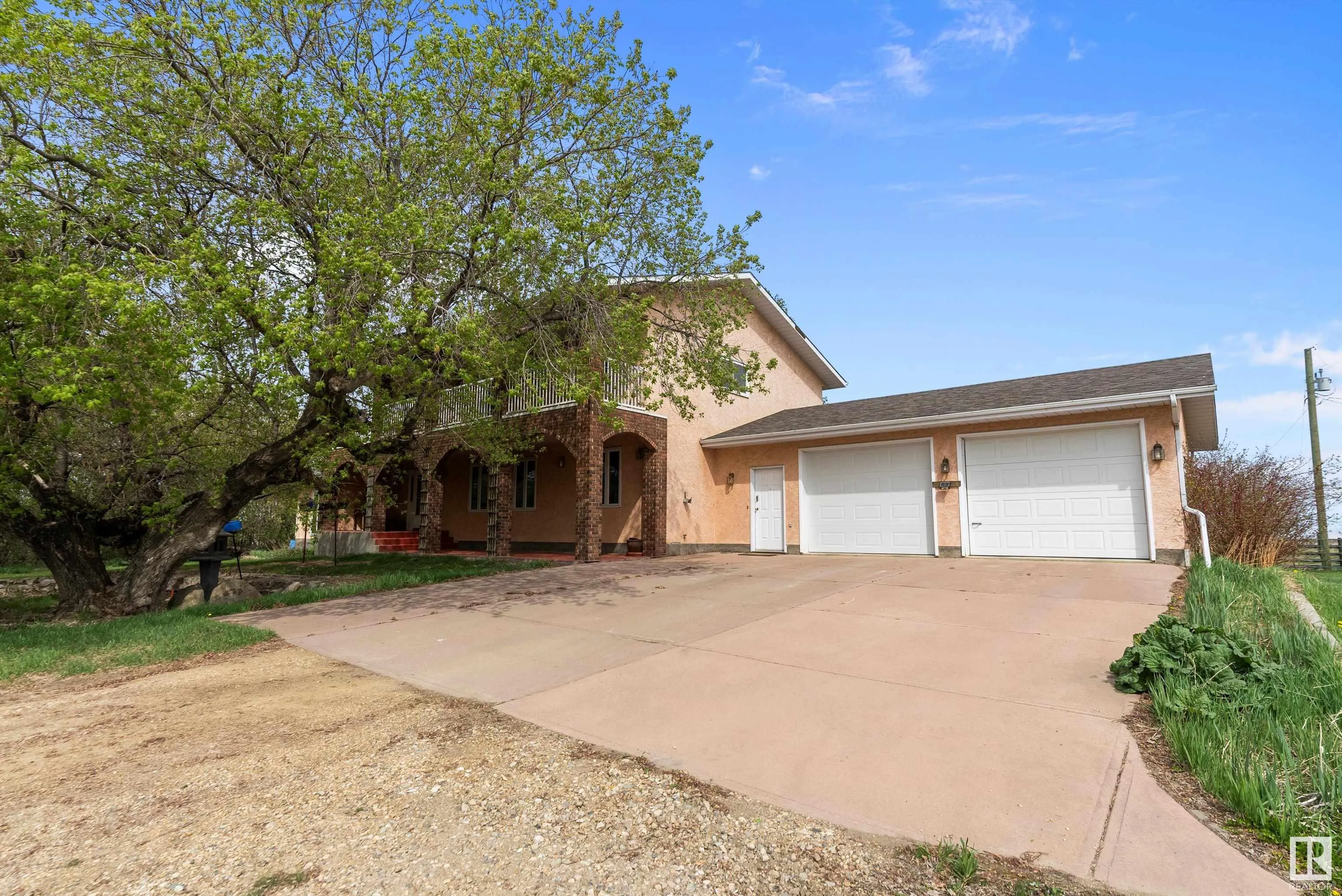 240028 TWP 460
