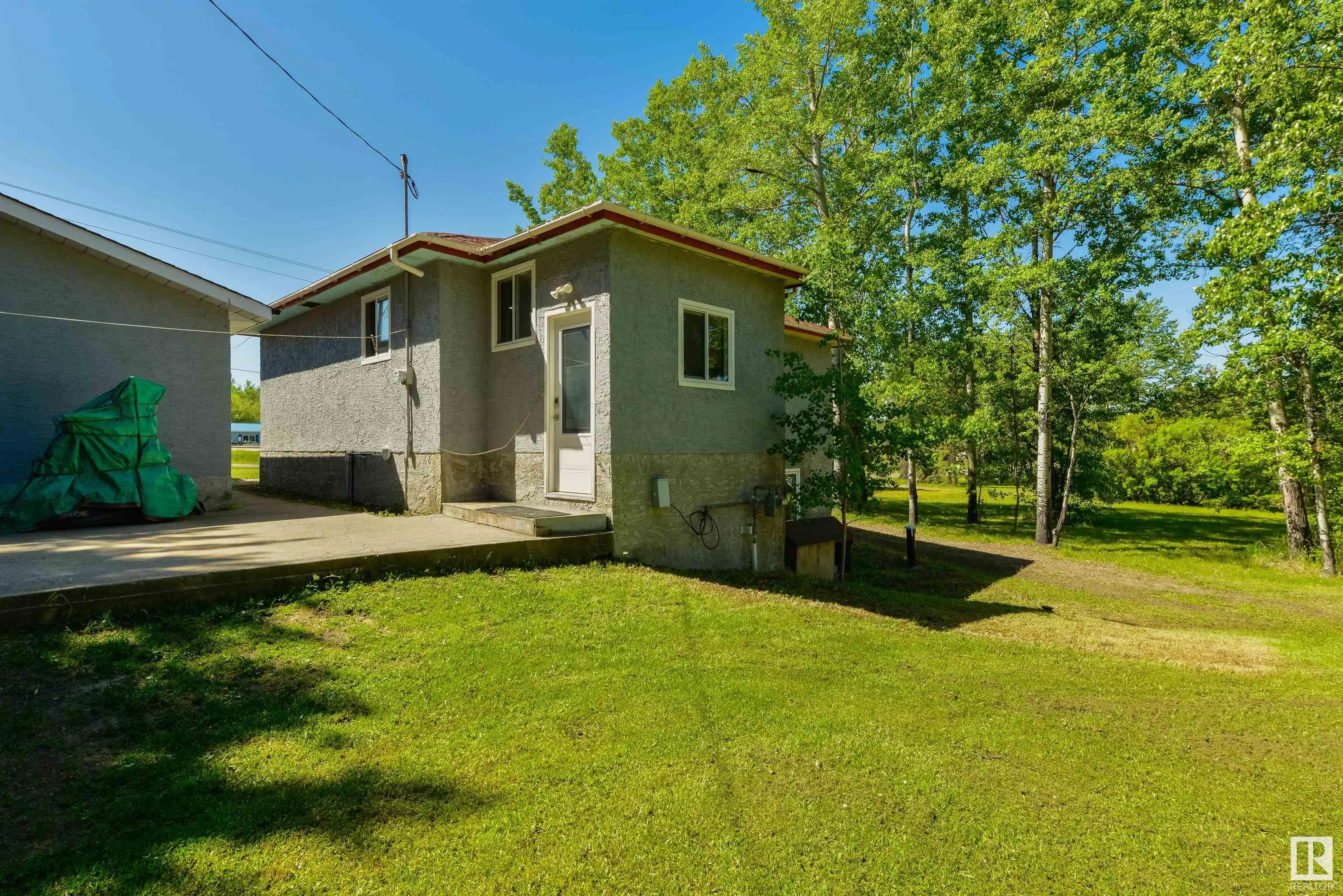 6130 HIGHWAY 16