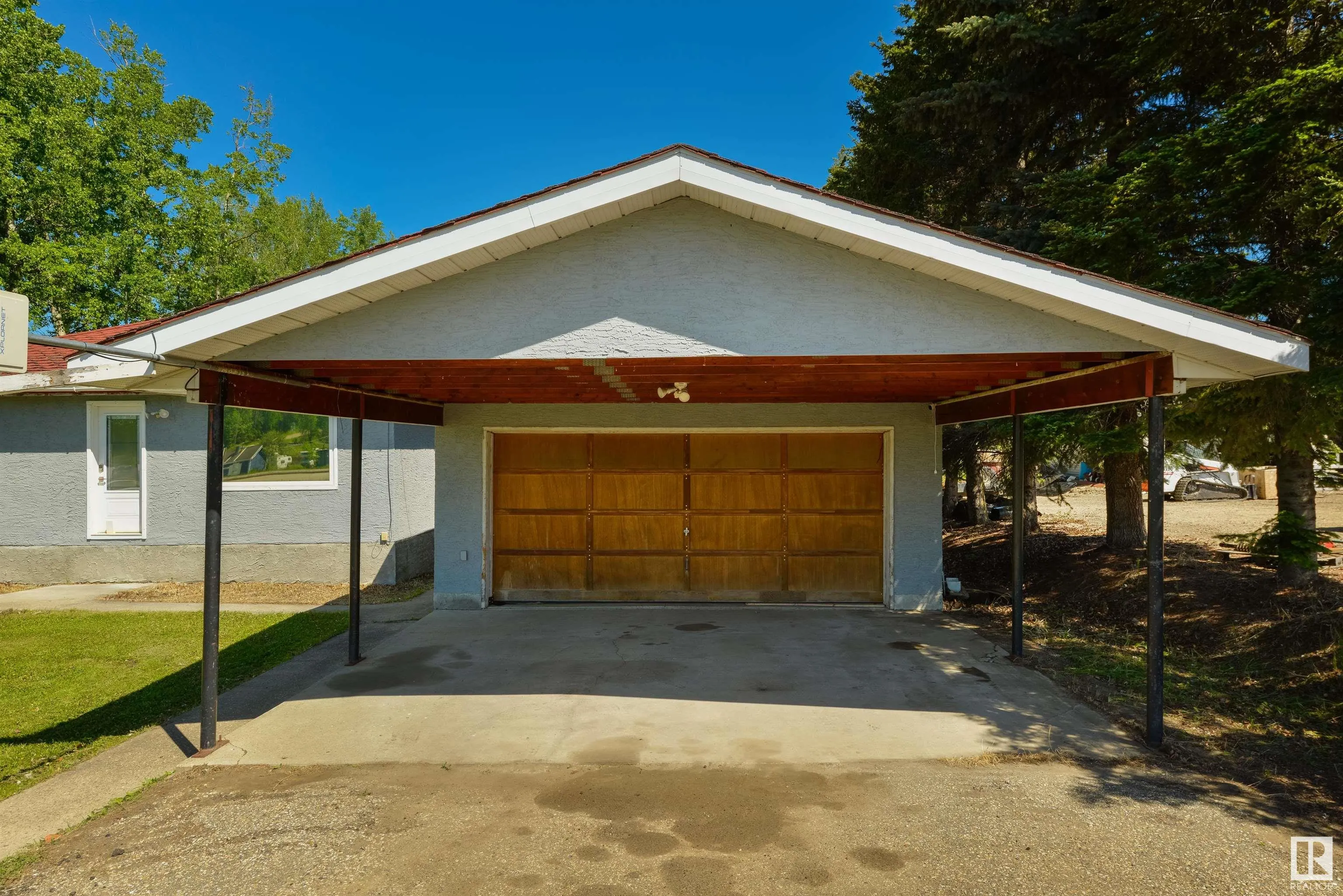 6130 HIGHWAY 16